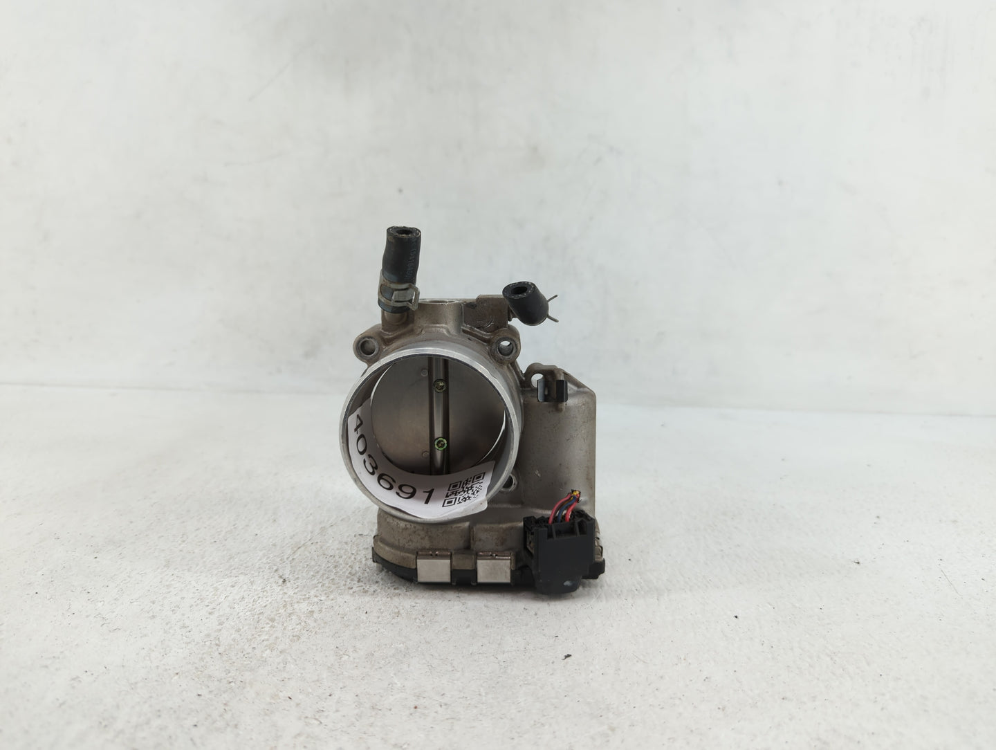 2015-2019 Hyundai Sonata Throttle Body P/N:35100-2G600 Fits Fits 2015 2016 2017 2018 2019 OEM Used Auto Parts - Oemusedautop