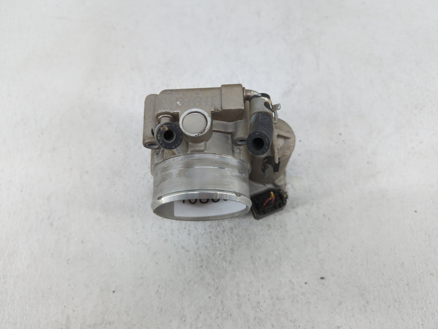 2015-2019 Hyundai Sonata Throttle Body P/N:35100-2G600 Fits Fits 2015 2016 2017 2018 2019 OEM Used Auto Parts - Oemusedautop
