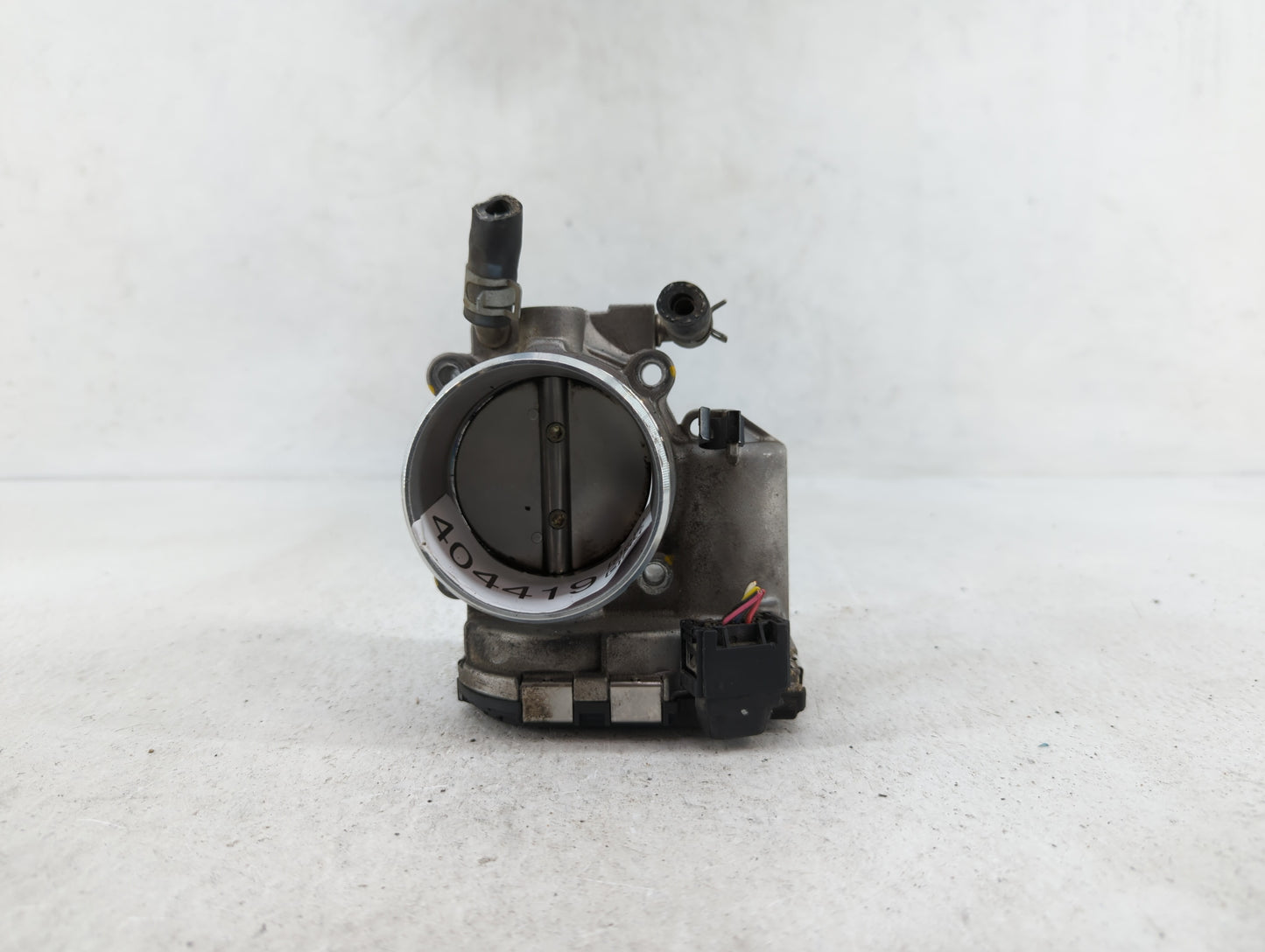 2015-2019 Hyundai Sonata Throttle Body P/N:35100-2G600 Fits Fits 2015 2016 2017 2018 2019 OEM Used Auto Parts - Oemusedautop