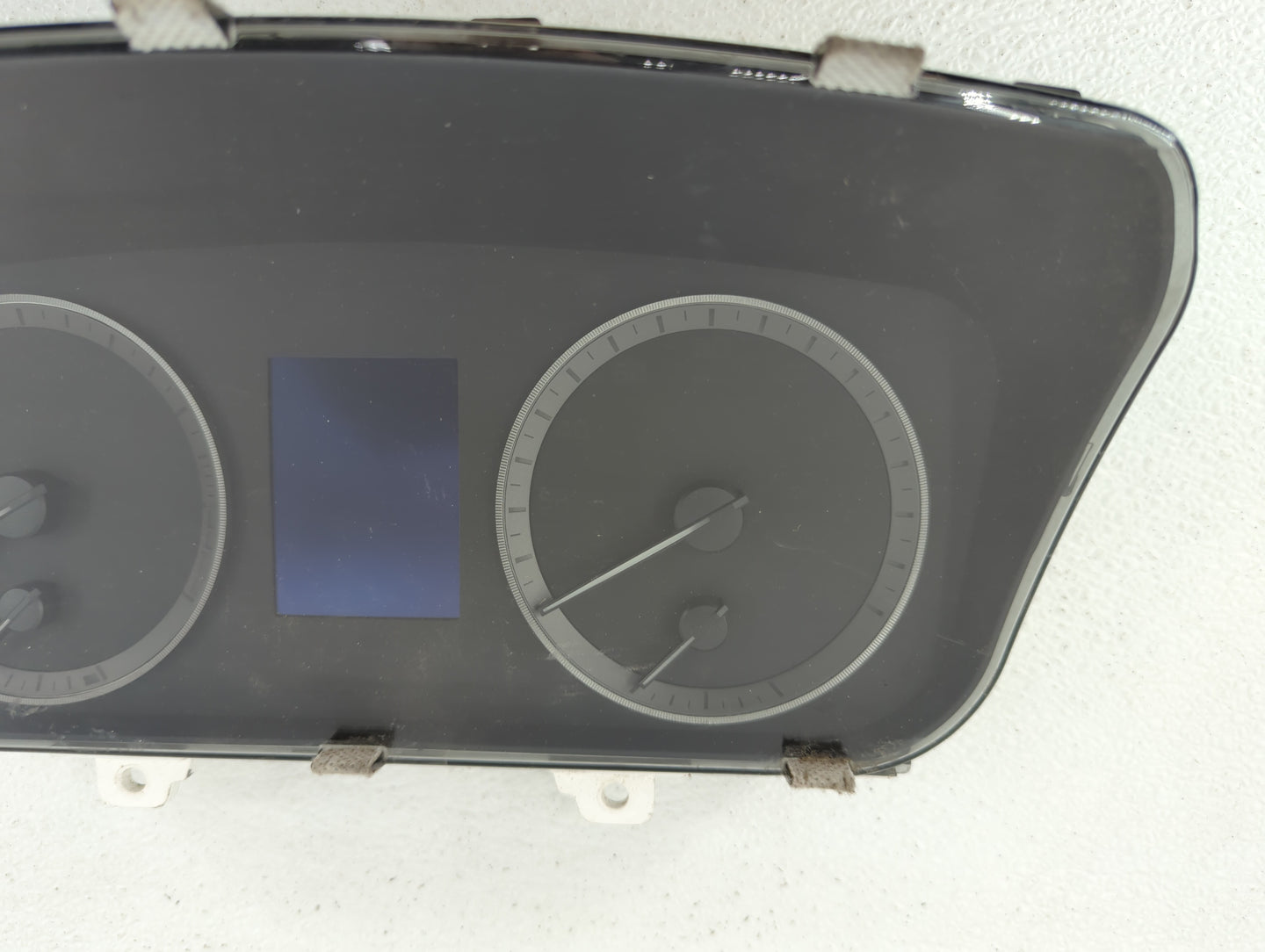 2016-2017 Hyundai Sonata Instrument Cluster Speedometer Gauges P/N:94001-C2200 94001-C2201 Fits Fits 2016 2017 OEM Used Auto