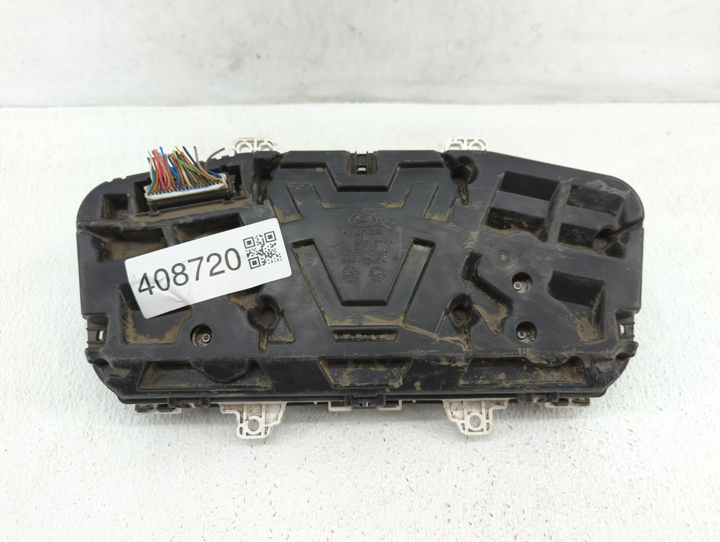 2016-2017 Hyundai Sonata Instrument Cluster Speedometer Gauges P/N:94001-C2200 94001-C2201 Fits Fits 2016 2017 OEM Used Auto