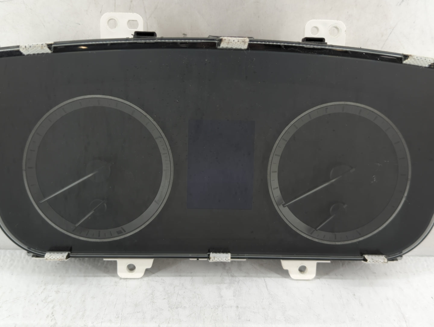 2015-2017 Hyundai Sonata Instrument Cluster Speedometer Gauges P/N:94001-C2100 94001-C2200 Fits Fits 2015 2016 2017 OEM Used