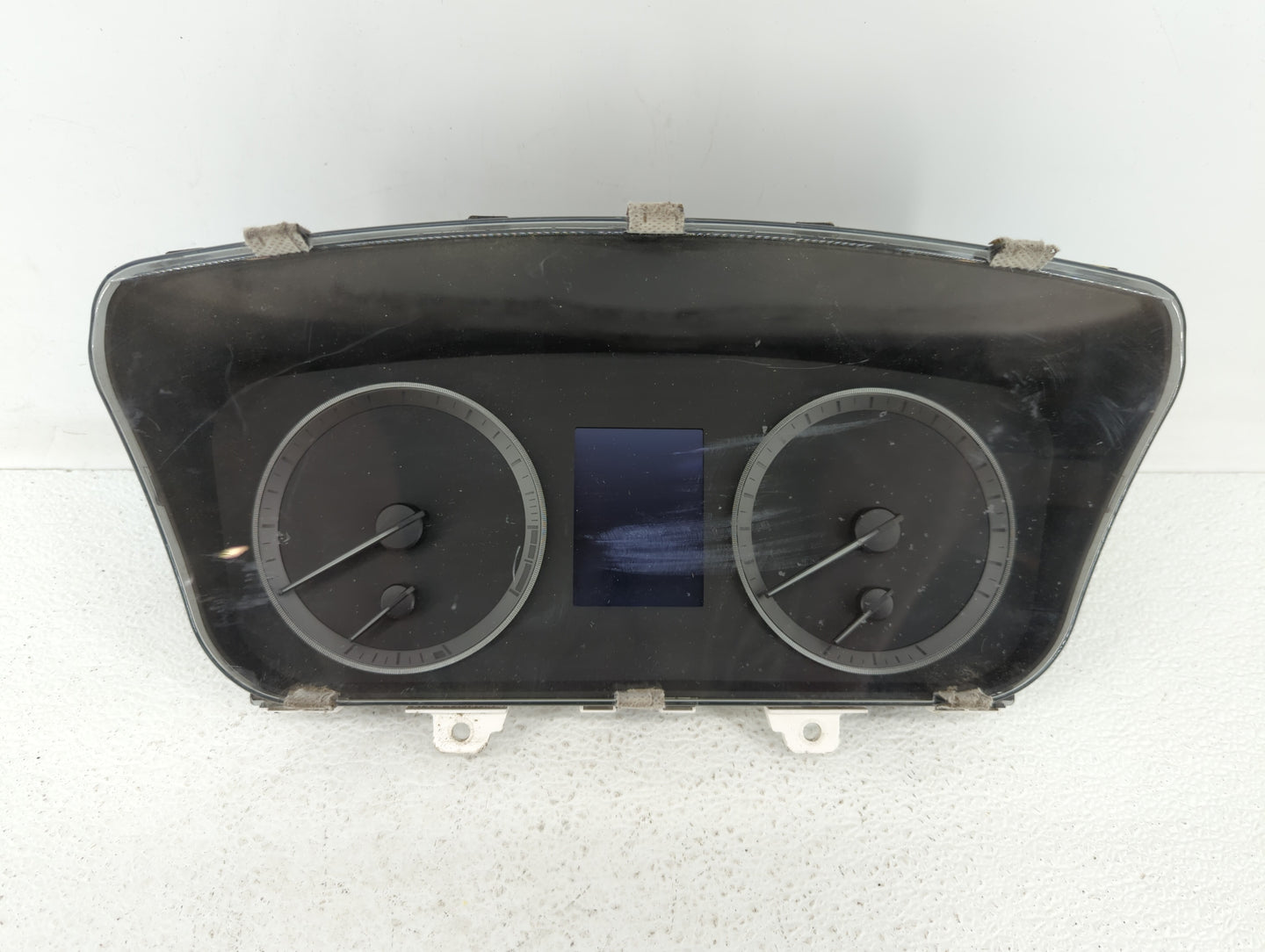 2016-2017 Hyundai Sonata Instrument Cluster Speedometer Gauges P/N:94001-C2200 94001-C2201 Fits Fits 2016 2017 OEM Used Auto