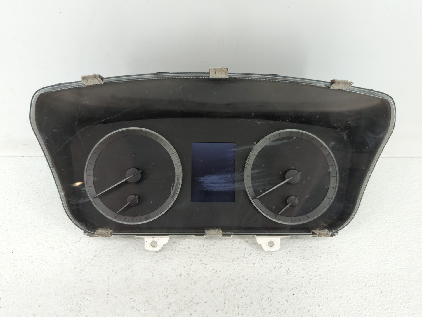 2016-2017 Hyundai Sonata Instrument Cluster Speedometer Gauges P/N:94001-C2200 94001-C2201 Fits Fits 2016 2017 OEM Used Auto