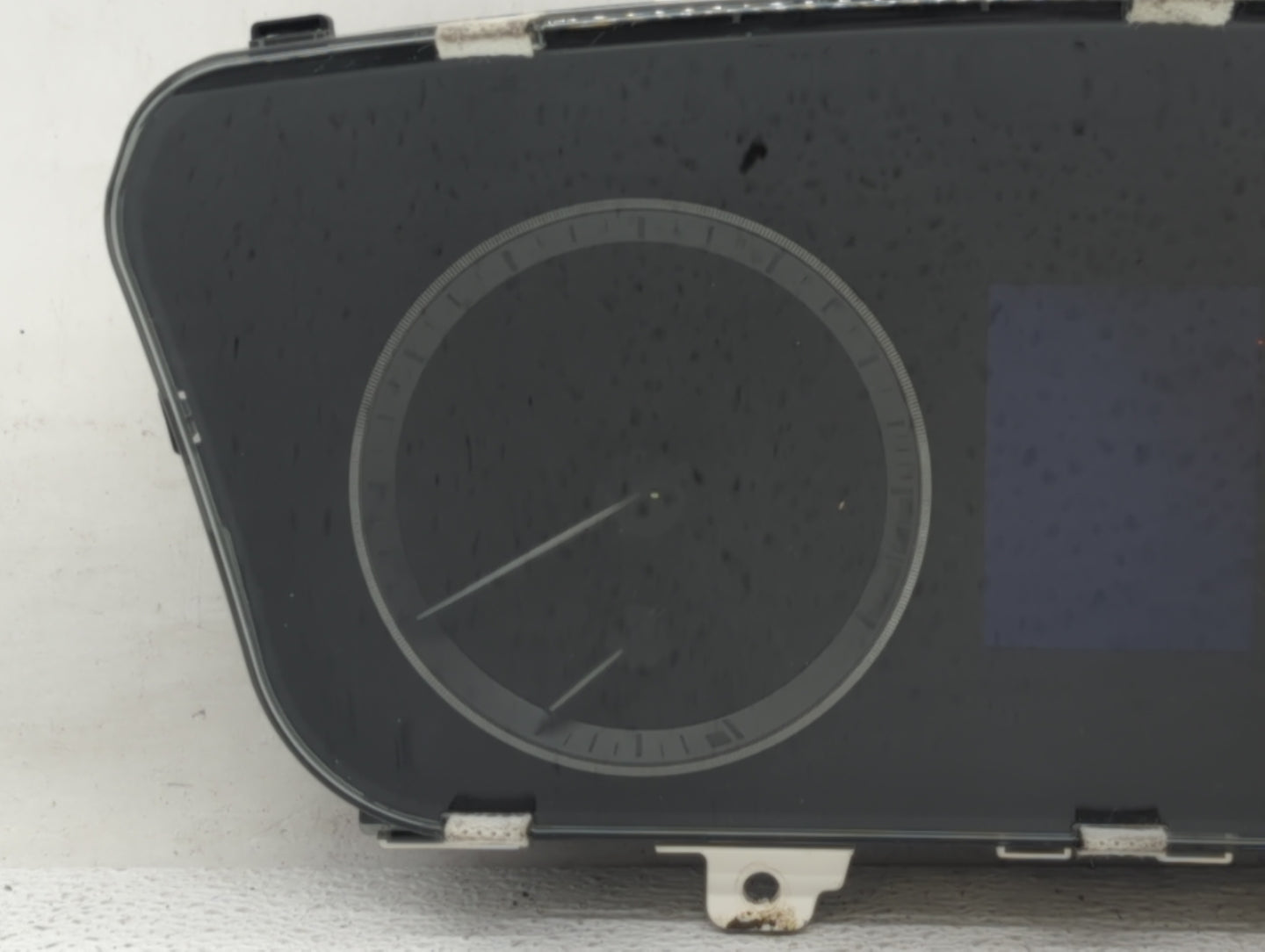 2015-2017 Hyundai Sonata Instrument Cluster Speedometer Gauges P/N:94001-C2100 94001-C2200 Fits Fits 2015 2016 2017 OEM Used