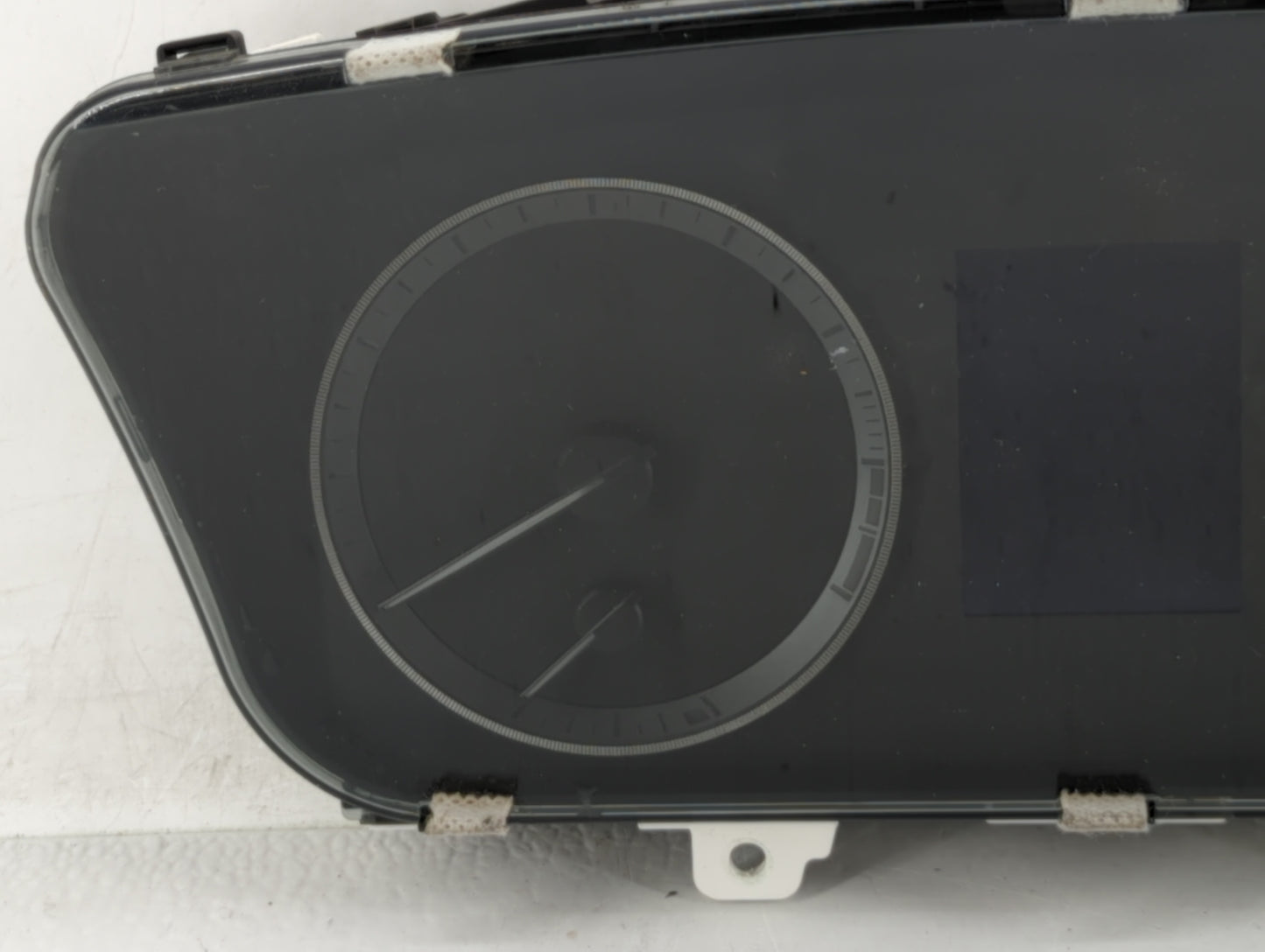 2016-2017 Hyundai Sonata Instrument Cluster Speedometer Gauges P/N:94001-C2200 94001-C2201 Fits Fits 2016 2017 OEM Used Auto