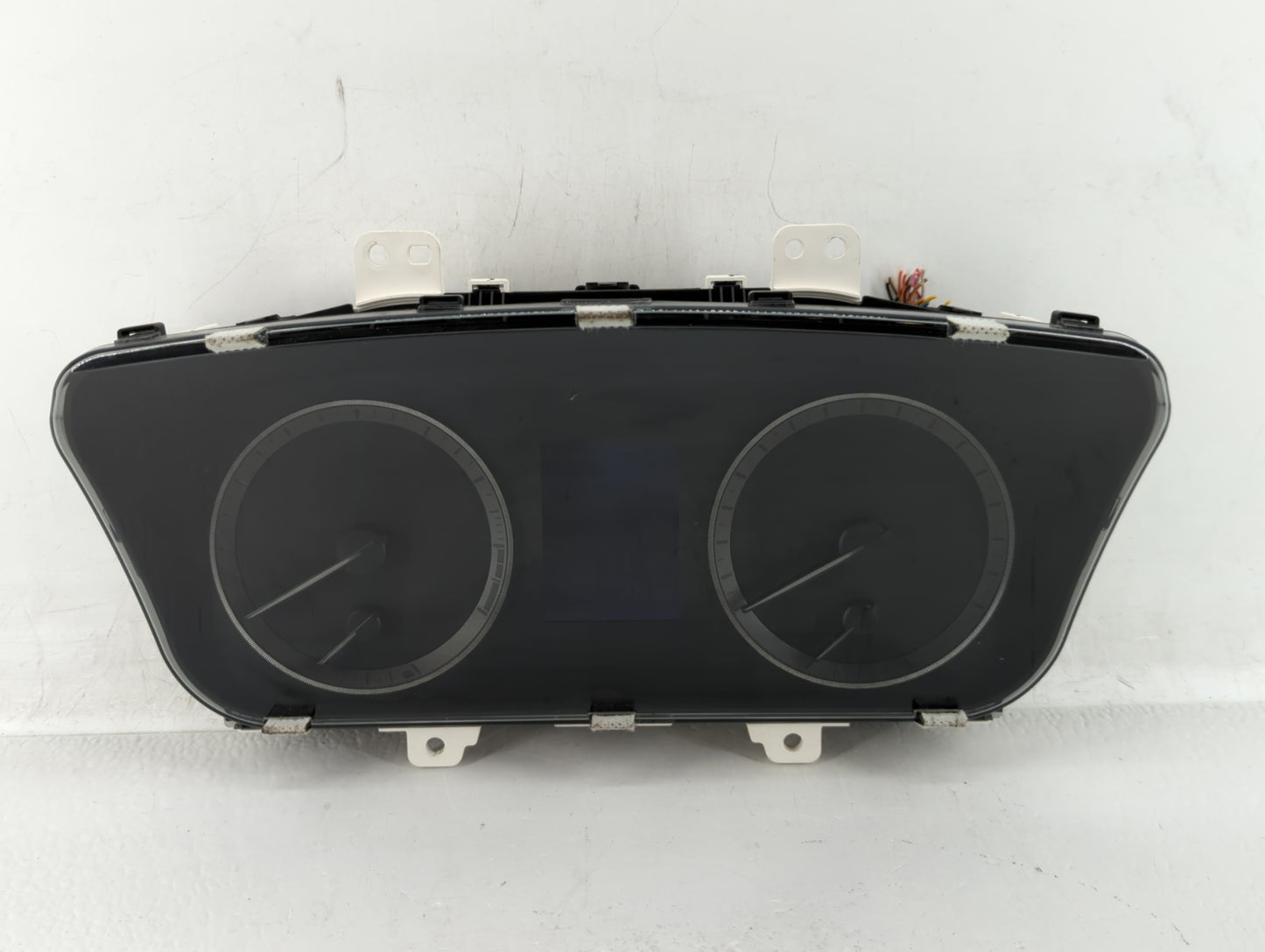 2016-2017 Hyundai Sonata Instrument Cluster Speedometer Gauges P/N:94001-C2200 94001-C2201 Fits Fits 2016 2017 OEM Used Auto