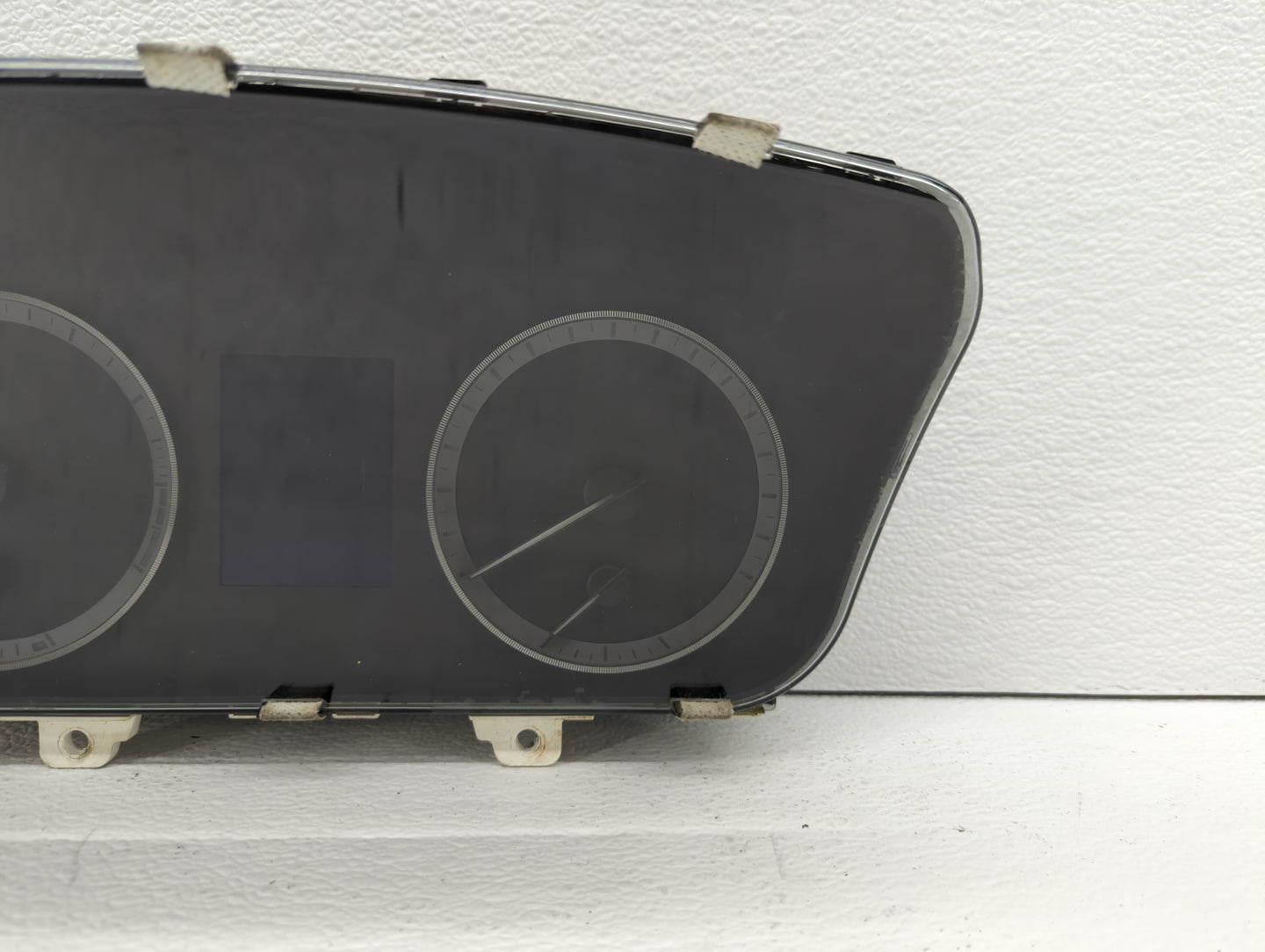 2016-2017 Hyundai Sonata Instrument Cluster Speedometer Gauges P/N:94001-C2200 94001-C2201 Fits Fits 2016 2017 OEM Used Auto