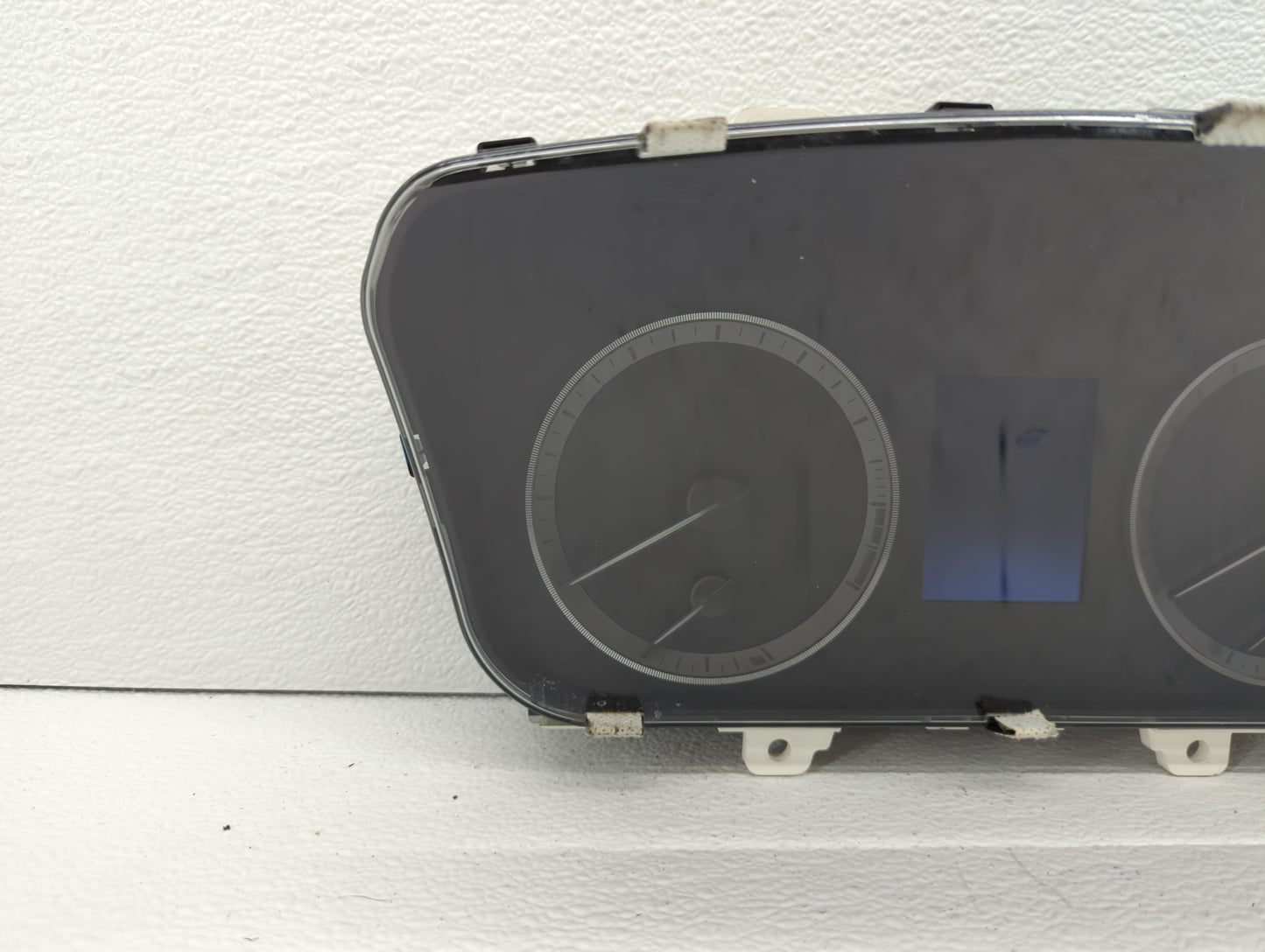 2016-2017 Hyundai Sonata Instrument Cluster Speedometer Gauges P/N:94001-C2200 94001-C2201 Fits Fits 2016 2017 OEM Used Auto