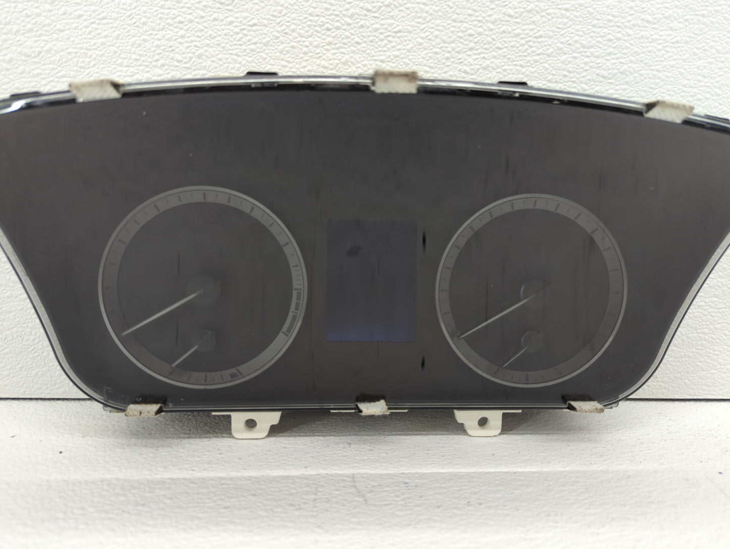 2016-2017 Hyundai Sonata Instrument Cluster Speedometer Gauges P/N:94001-C2200 94001-C2201 Fits Fits 2016 2017 OEM Used Auto