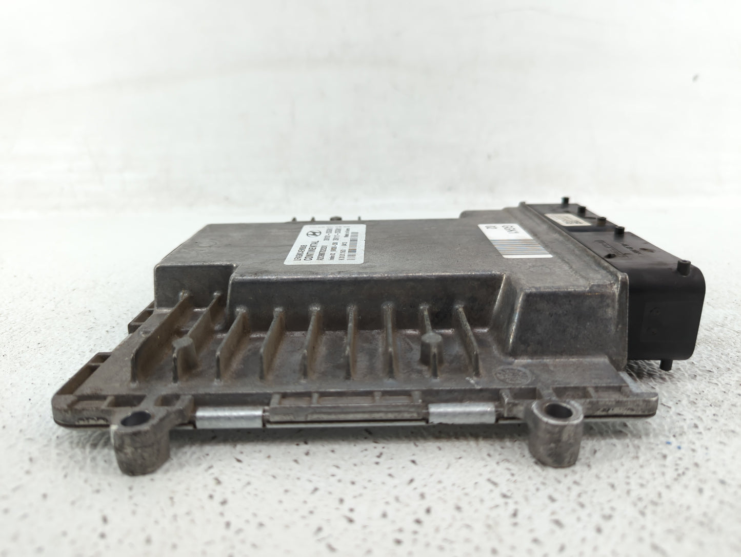 2015-2017 Hyundai Sonata PCM Engine Control Computer ECU ECM PCU OEM P/N:39111-2GGL3 39101-2GGL3 Fits Fits 2015 2016 2017 OE