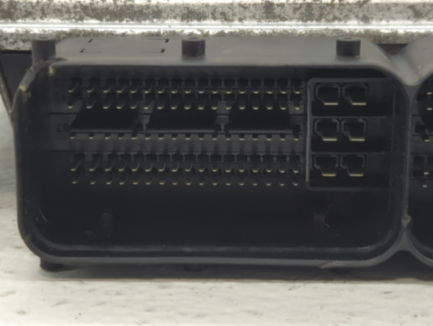 2015-2017 Hyundai Sonata PCM Engine Control Computer ECU ECM PCU OEM P/N:39111-2GGL8 39101-2GGL8 Fits Fits 2015 2016 2017 OE