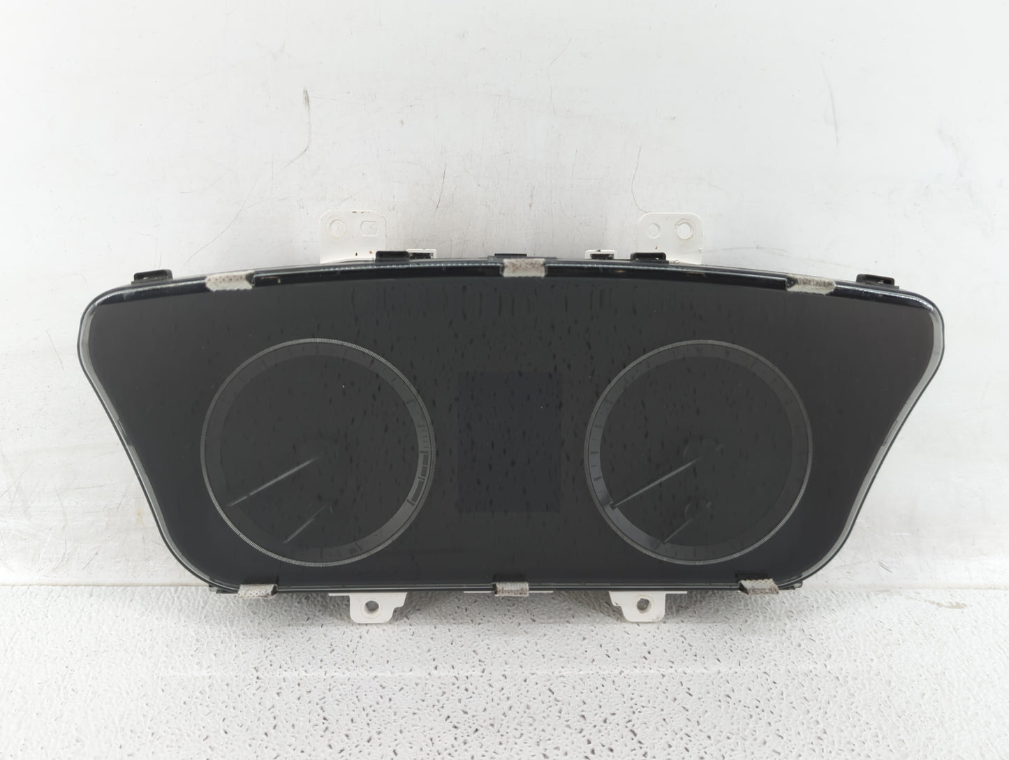 2016-2017 Hyundai Sonata Instrument Cluster Speedometer Gauges P/N:94001-C2200 94001-C2201 Fits Fits 2016 2017 OEM Used Auto