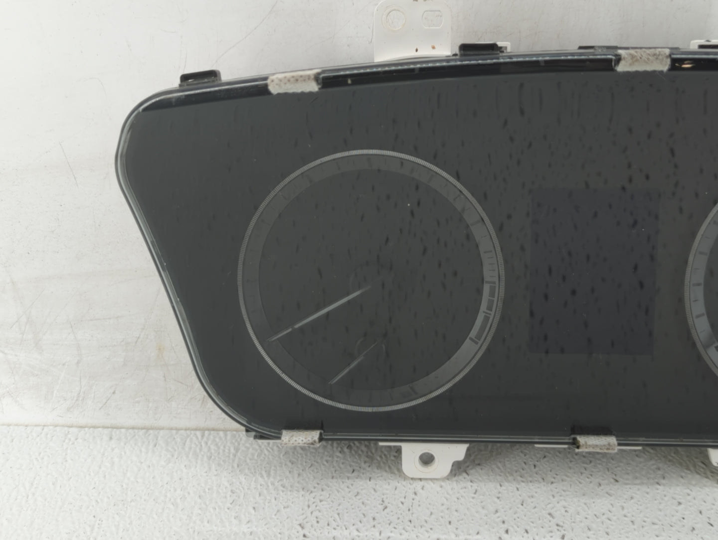 2016-2017 Hyundai Sonata Instrument Cluster Speedometer Gauges P/N:94001-C2200 94001-C2201 Fits Fits 2016 2017 OEM Used Auto