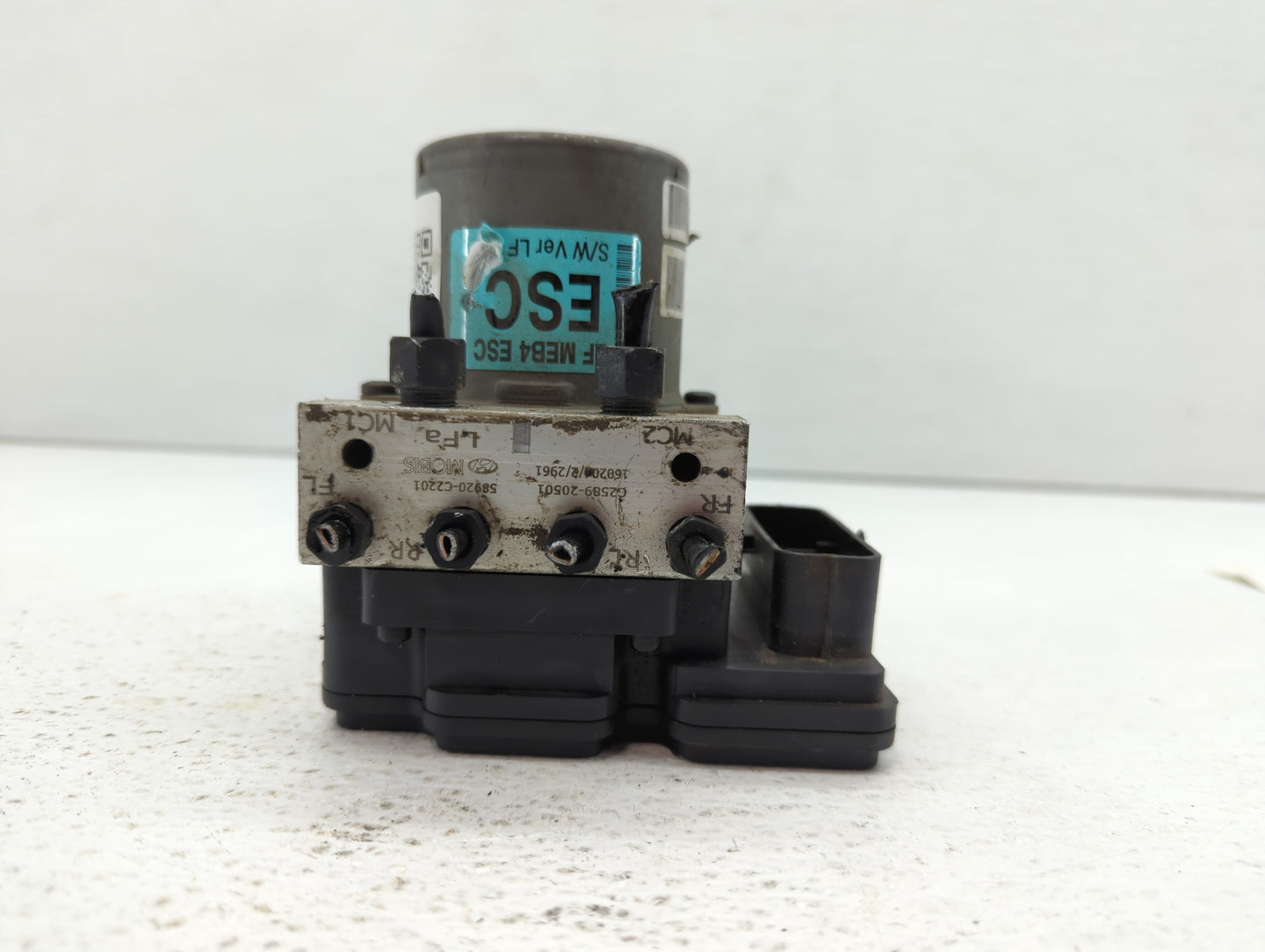 2015-2017 Hyundai Sonata ABS Pump Control Module Replacement P/N:58920-C2201 61589-45100, 58920-C2200 Fits Fits 2015 2016 20