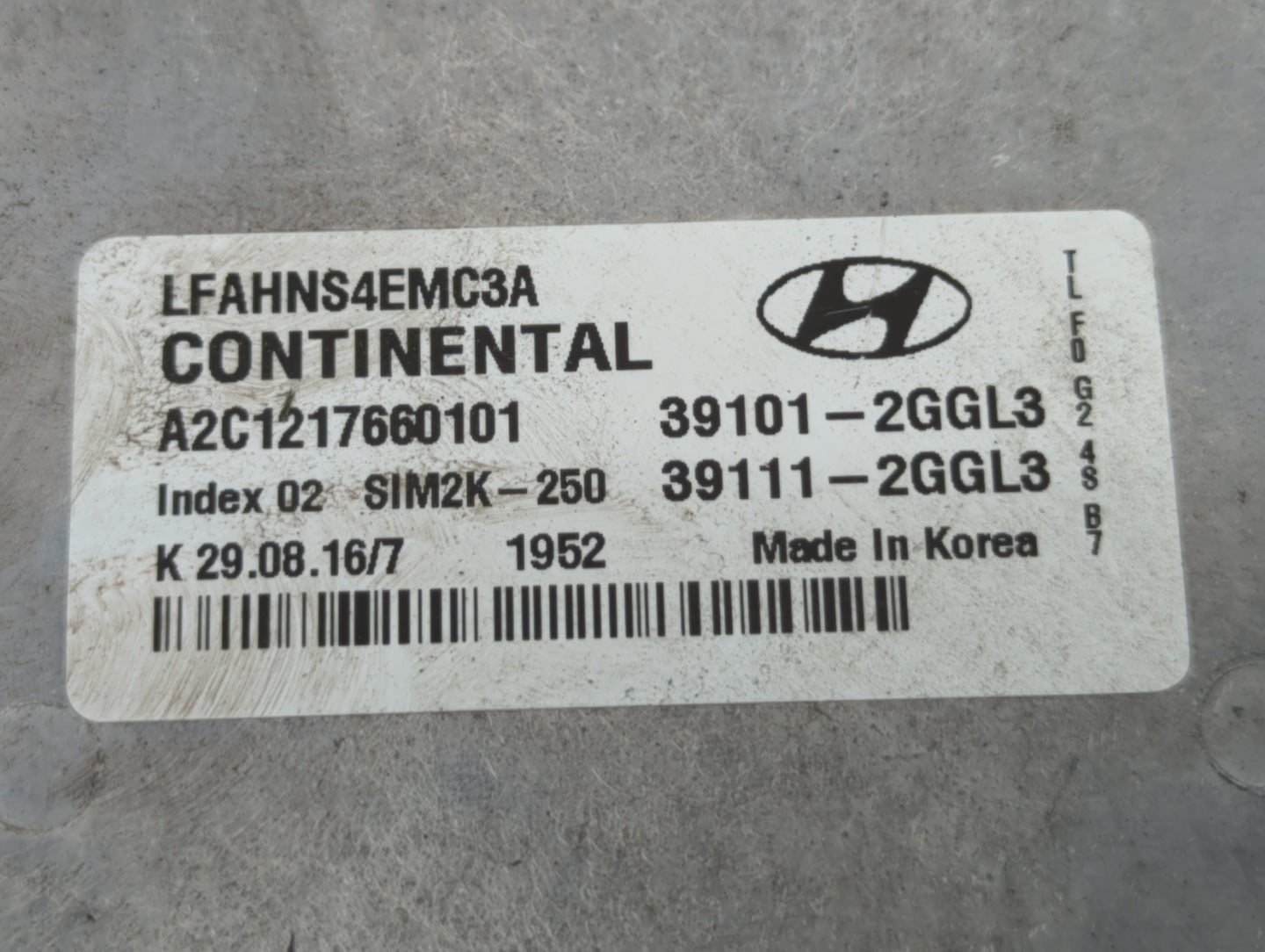 2015-2017 Hyundai Sonata PCM Engine Control Computer ECU ECM PCU OEM P/N:39111-2GGL3 39101-2GGL3 Fits Fits 2015 2016 2017 OE