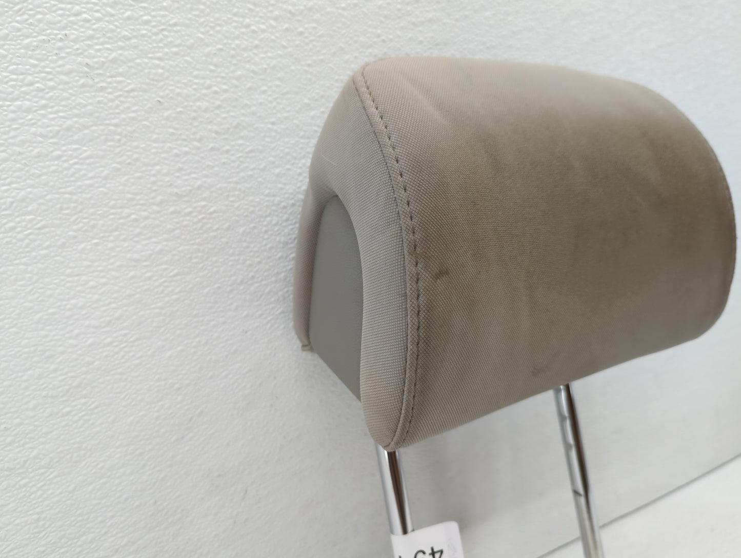 2015-2017 Hyundai Sonata Headrest Head Rest Front Driver Passenger Seat - Oemusedautoparts1.com