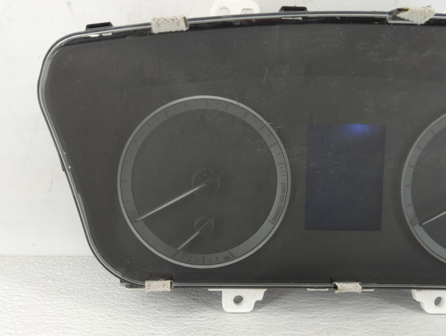 2016-2017 Hyundai Sonata Instrument Cluster Speedometer Gauges P/N:94001-C2200 94001-C2201 Fits Fits 2016 2017 OEM Used Auto