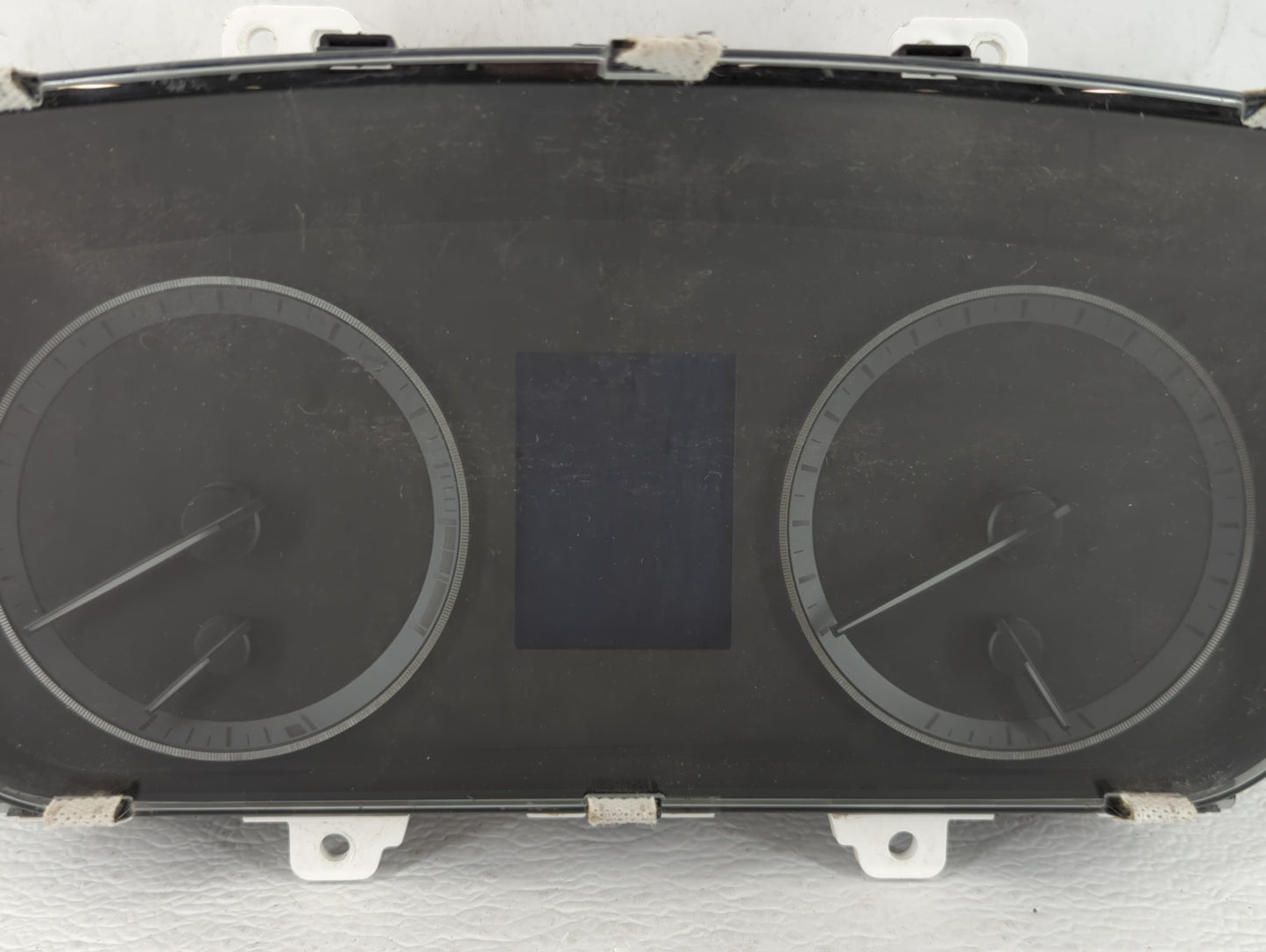 2016-2017 Hyundai Sonata Instrument Cluster Speedometer Gauges P/N:94001-C2200 94001-C2201 Fits Fits 2016 2017 OEM Used Auto