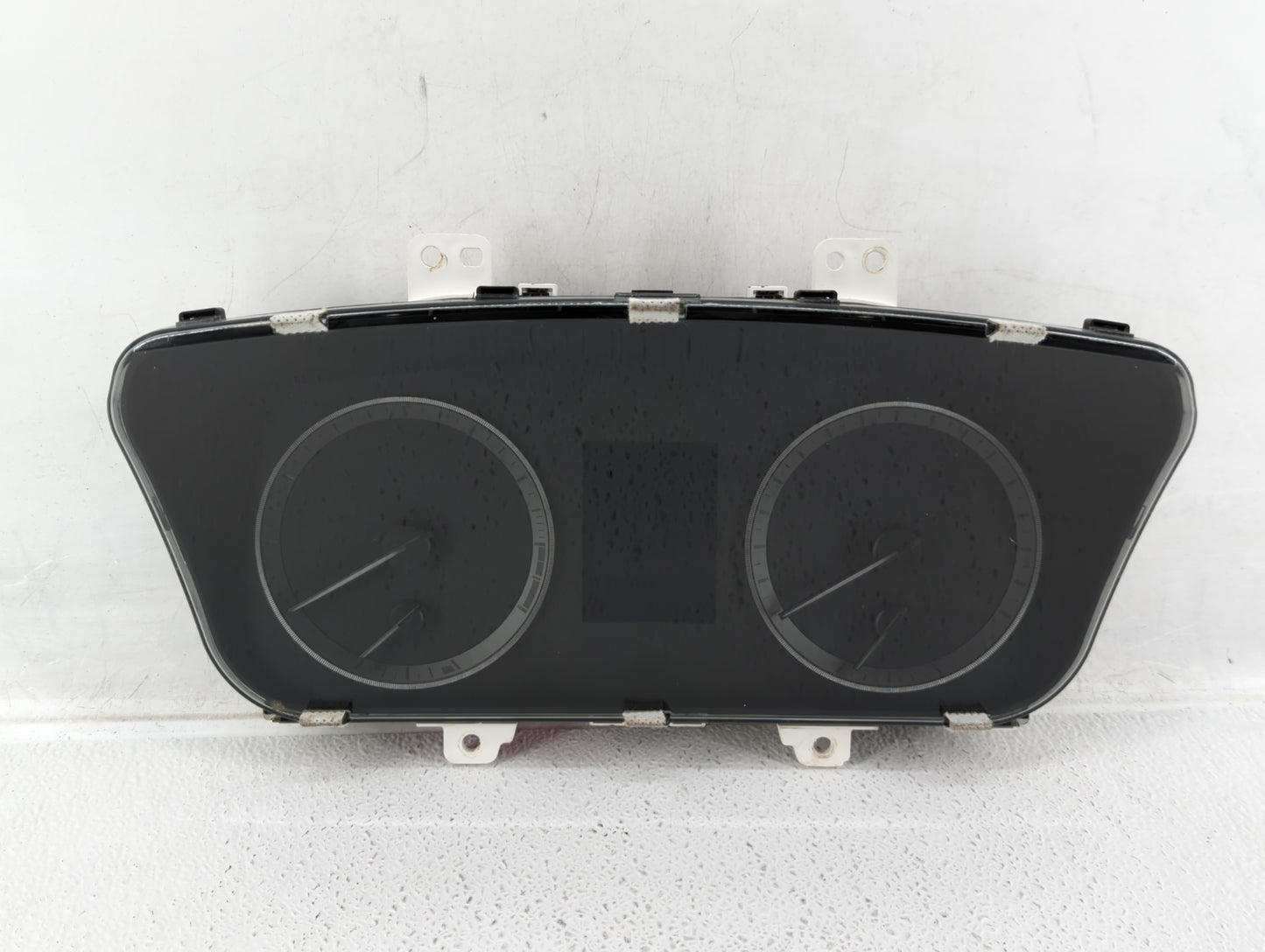 2016-2017 Hyundai Sonata Instrument Cluster Speedometer Gauges P/N:94001-C2200 Fits Fits 2016 2017 OEM Used Auto Parts - Oem