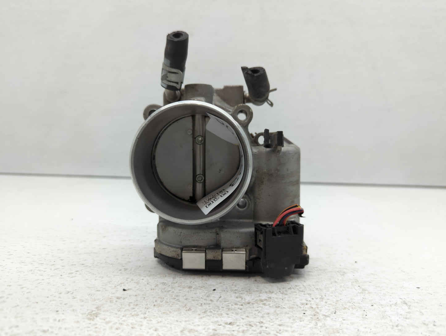 2015-2019 Hyundai Sonata Throttle Body P/N:35100-2G600 Fits Fits 2015 2016 2017 2018 2019 2020 2021 OEM Used Auto Parts - Oe