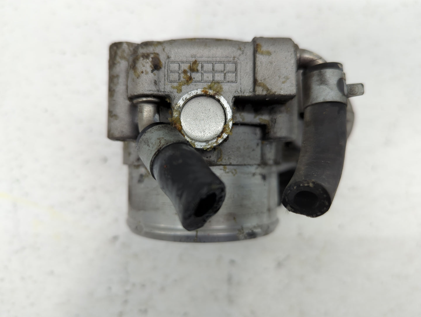 2015-2019 Hyundai Sonata Throttle Body P/N:35100-2G600 Fits Fits 2015 2016 2017 2018 2019 2020 2021 OEM Used Auto Parts - Oe