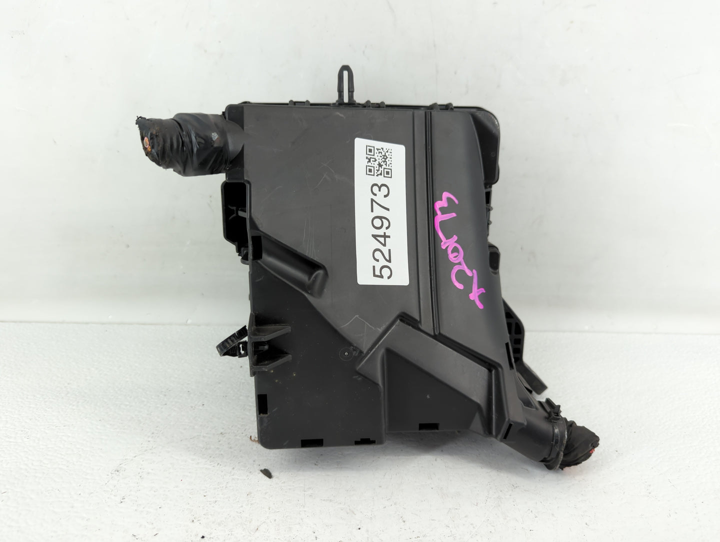 2016-2017 Hyundai Sonata Fusebox Fuse Box Panel Relay Module P/N:91950-C1820 91271C2050 Fits Fits 2016 2017 OEM Used Auto Pa