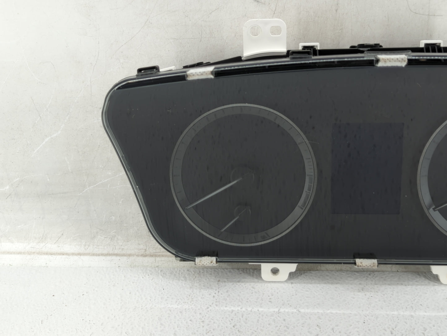 2016-2017 Hyundai Sonata Instrument Cluster Speedometer Gauges P/N:94001-C2201 94001-C2200 Fits Fits 2016 2017 OEM Used Auto