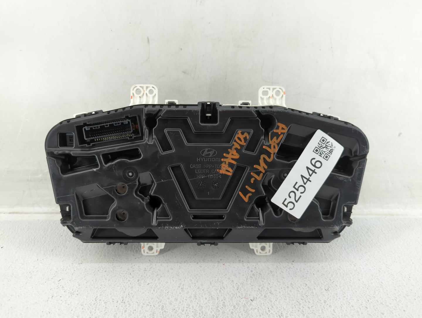 2016-2017 Hyundai Sonata Instrument Cluster Speedometer Gauges P/N:94001-C2201 94001-C2200 Fits Fits 2016 2017 OEM Used Auto