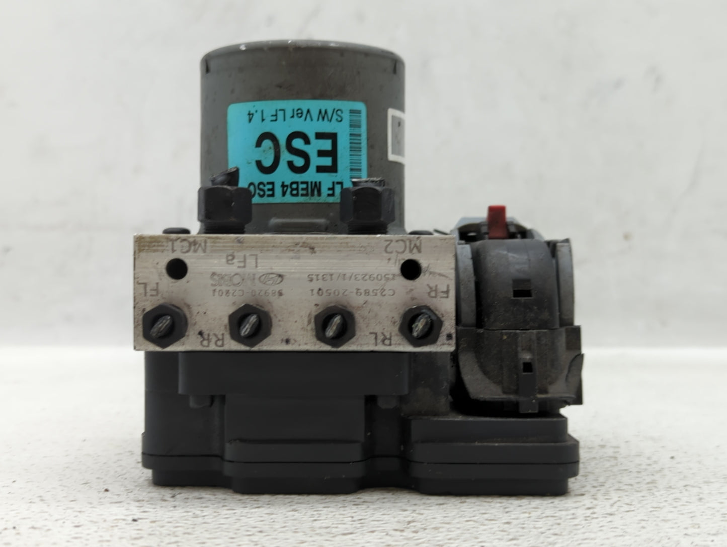 2015-2017 Hyundai Sonata ABS Pump Control Module Replacement P/N:61589-45100 58920-C2801 Fits Fits 2015 2016 2017 OEM Used A