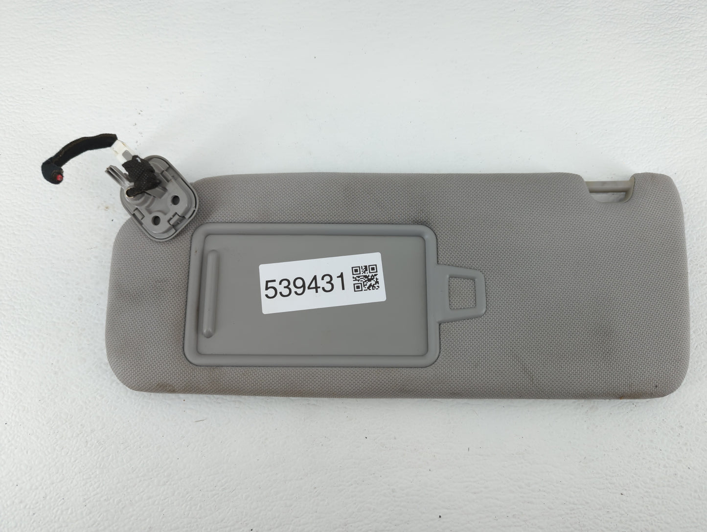 2015-2019 Hyundai Sonata Sun Visor Shade Replacement Passenger Right Mirror Fits Fits 2015 2016 2017 2018 2019 OEM Used Auto