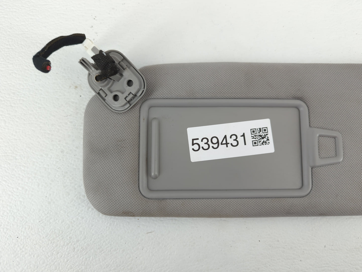 2015-2019 Hyundai Sonata Sun Visor Shade Replacement Passenger Right Mirror Fits Fits 2015 2016 2017 2018 2019 OEM Used Auto