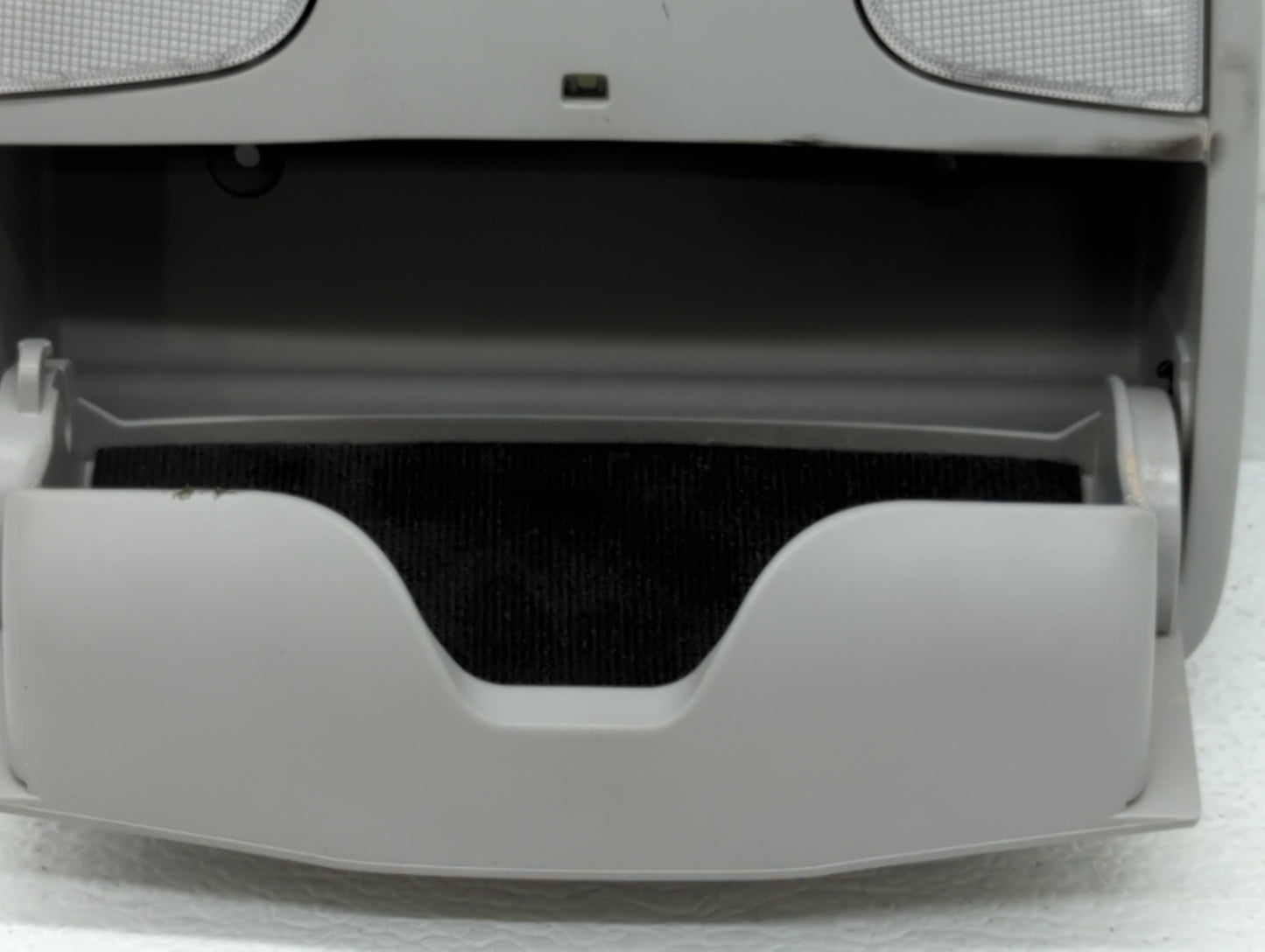 2016 Hyundai Sonata Overhead Roof Console - Oemusedautoparts1.com