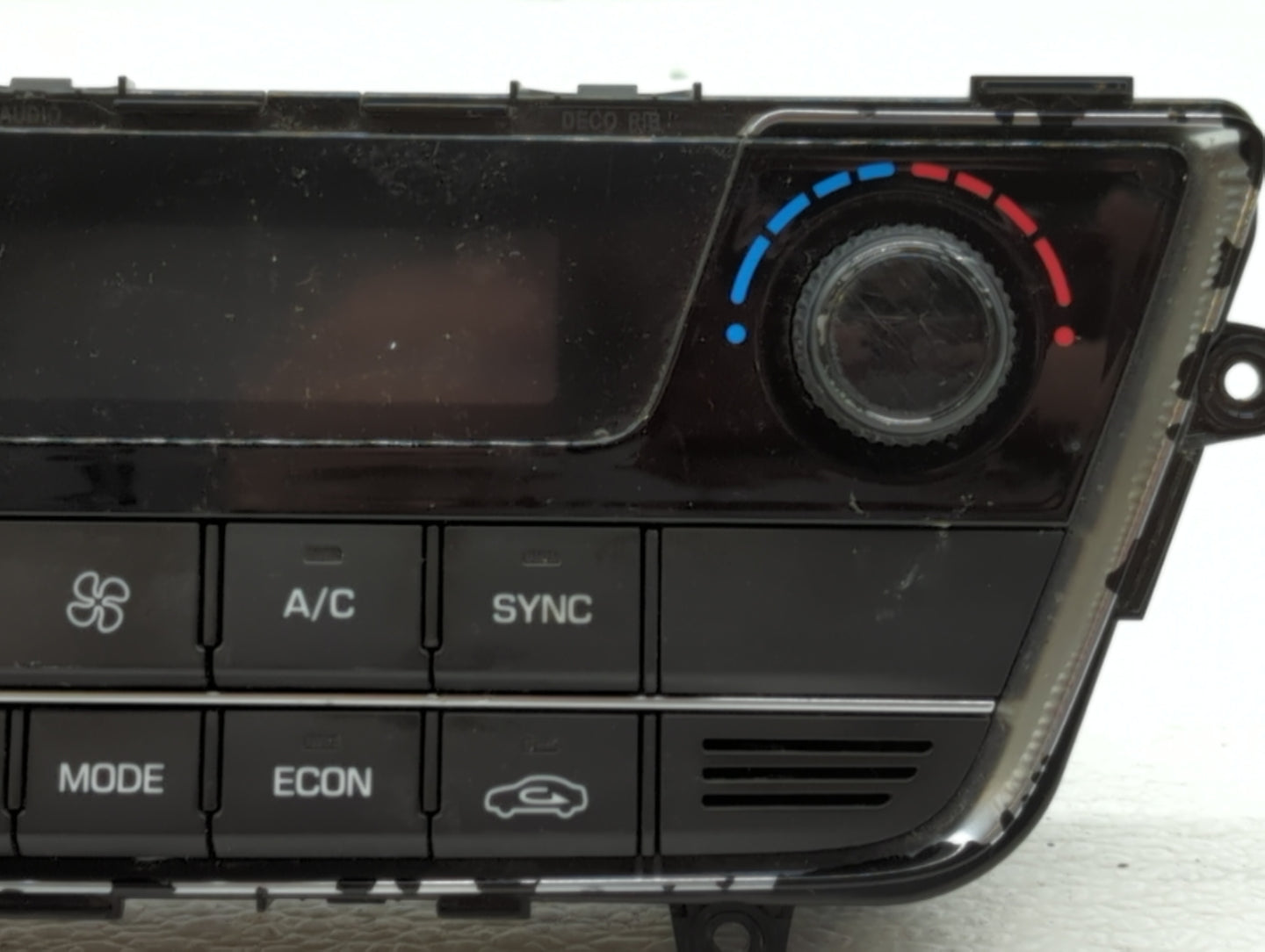 2016-2017 Hyundai Sonata Climate Control Module Temperature AC/Heater Replacement P/N:97250-E6820 97250-E6240 Fits Fits 2016
