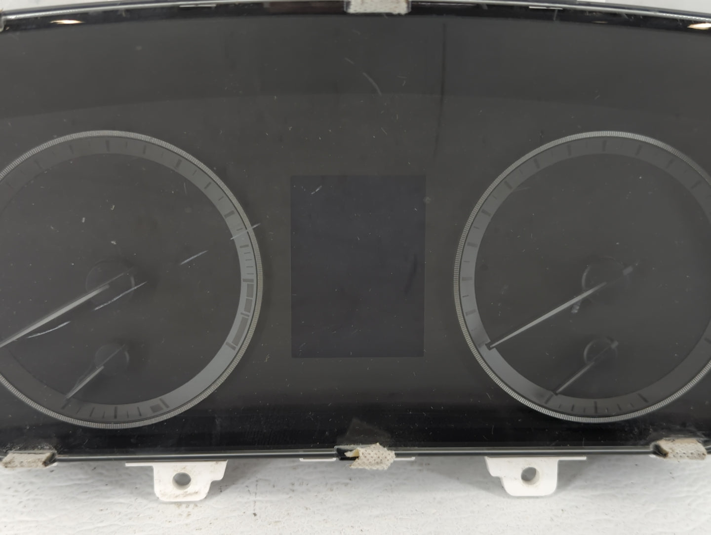 2016-2017 Hyundai Sonata Instrument Cluster Speedometer Gauges P/N:94001-C2200 Fits Fits 2016 2017 OEM Used Auto Parts - Oem