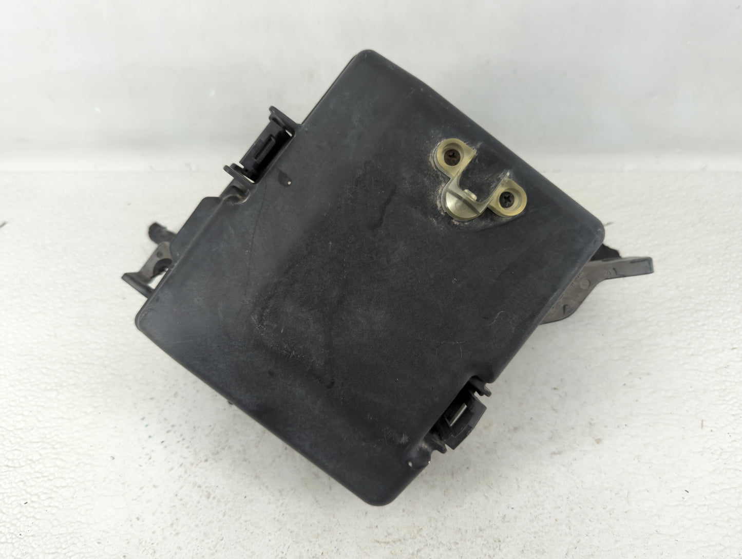 2016-2017 Hyundai Sonata Fusebox Fuse Box Panel Relay Module P/N:91950-C1820 Fits Fits 2016 2017 OEM Used Auto Parts - Oemus
