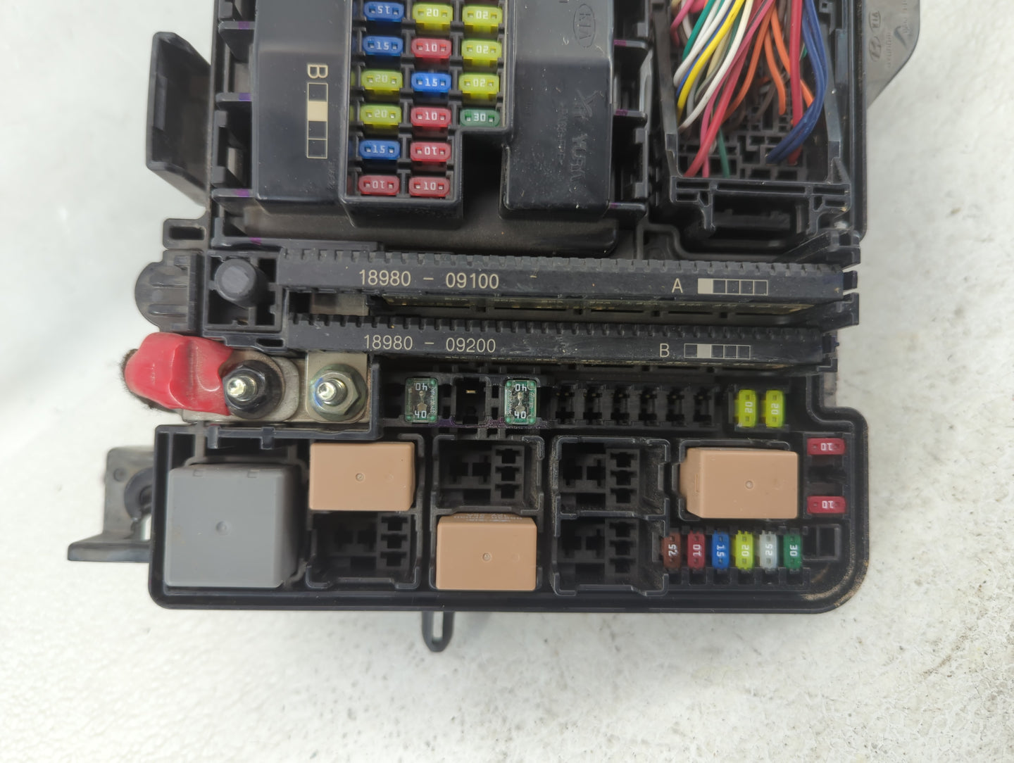 2016-2017 Hyundai Sonata Fusebox Fuse Box Panel Relay Module P/N:91950-C1820 Fits Fits 2016 2017 OEM Used Auto Parts - Oemus