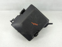 2016-2017 Hyundai Sonata Fusebox Fuse Box Panel Relay Module P/N:91950-C1820 Fits Fits 2016 2017 OEM Used Auto Parts - Oemus