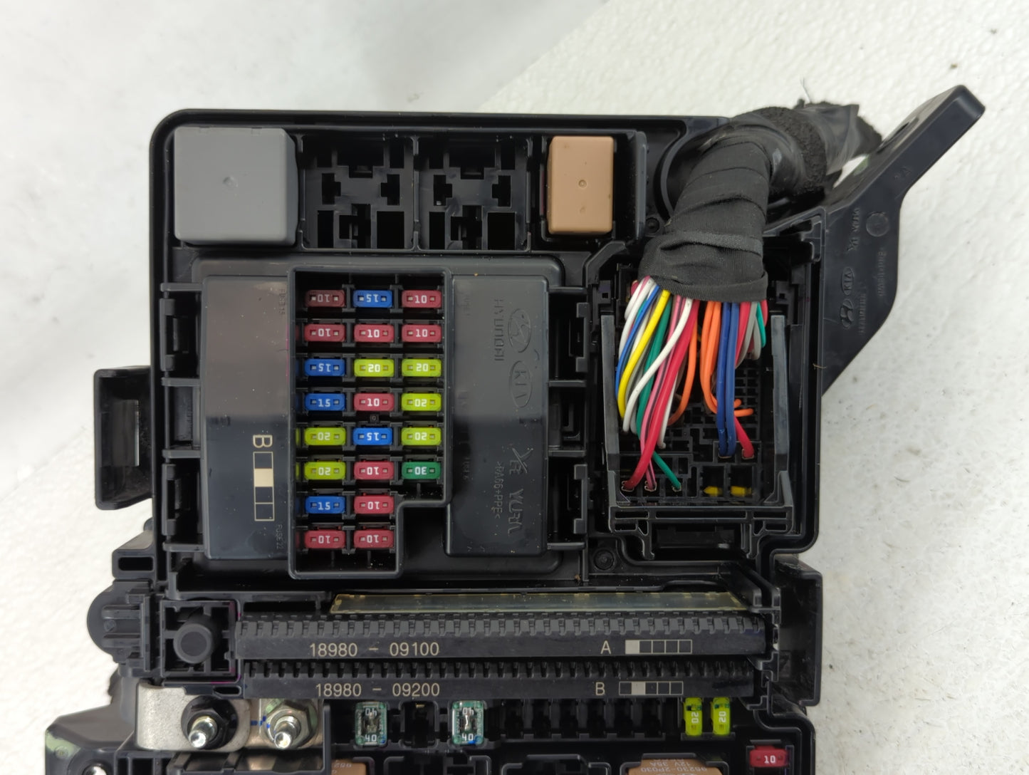 2016-2017 Hyundai Sonata Fusebox Fuse Box Panel Relay Module P/N:91950-C1820 Fits Fits 2016 2017 OEM Used Auto Parts - Oemus
