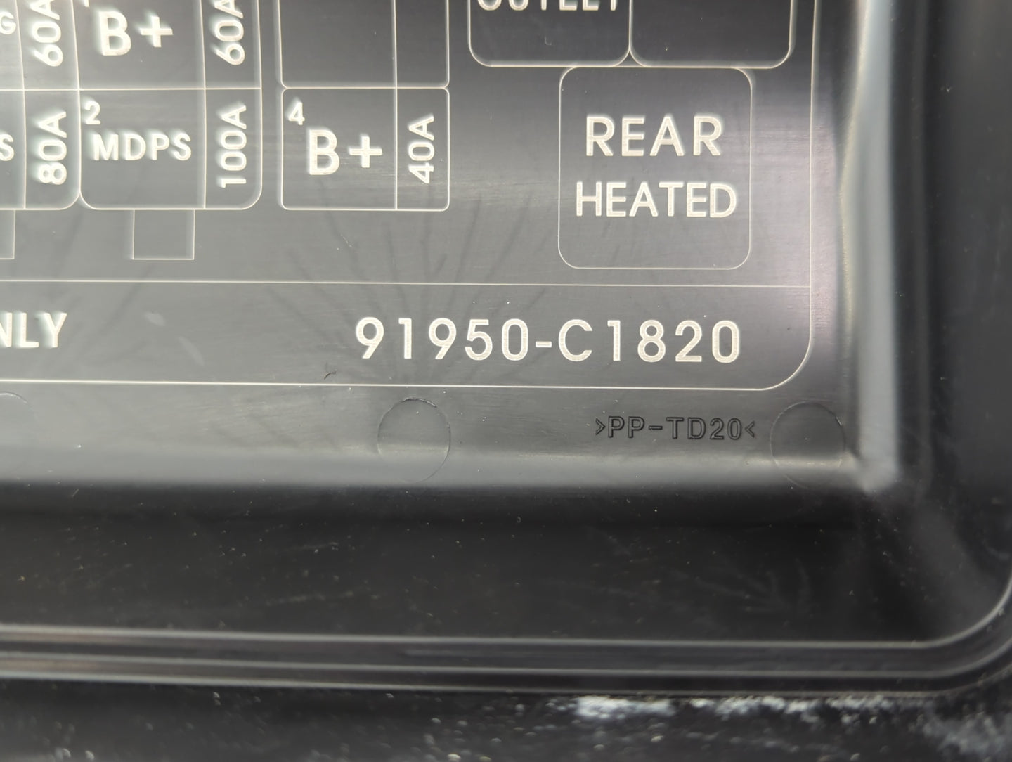 2016-2017 Hyundai Sonata Fusebox Fuse Box Panel Relay Module P/N:91950-C1820 Fits Fits 2016 2017 OEM Used Auto Parts - Oemus