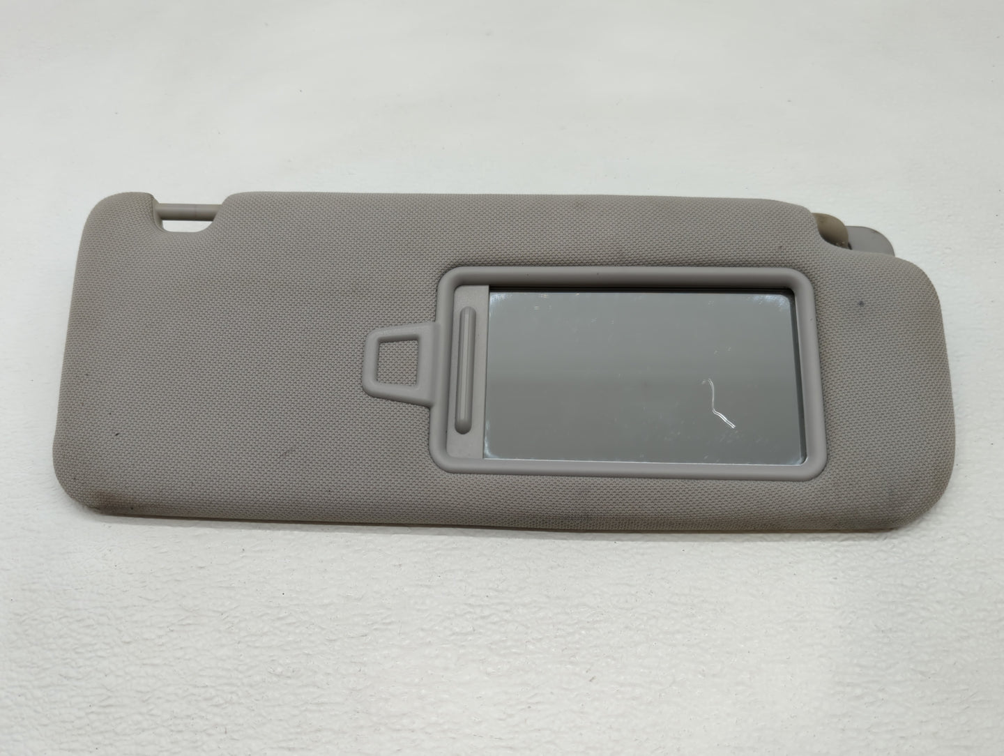 2015-2019 Hyundai Sonata Sun Visor Shade Replacement Passenger Right Mirror Fits Fits 2015 2016 2017 2018 2019 OEM Used Auto