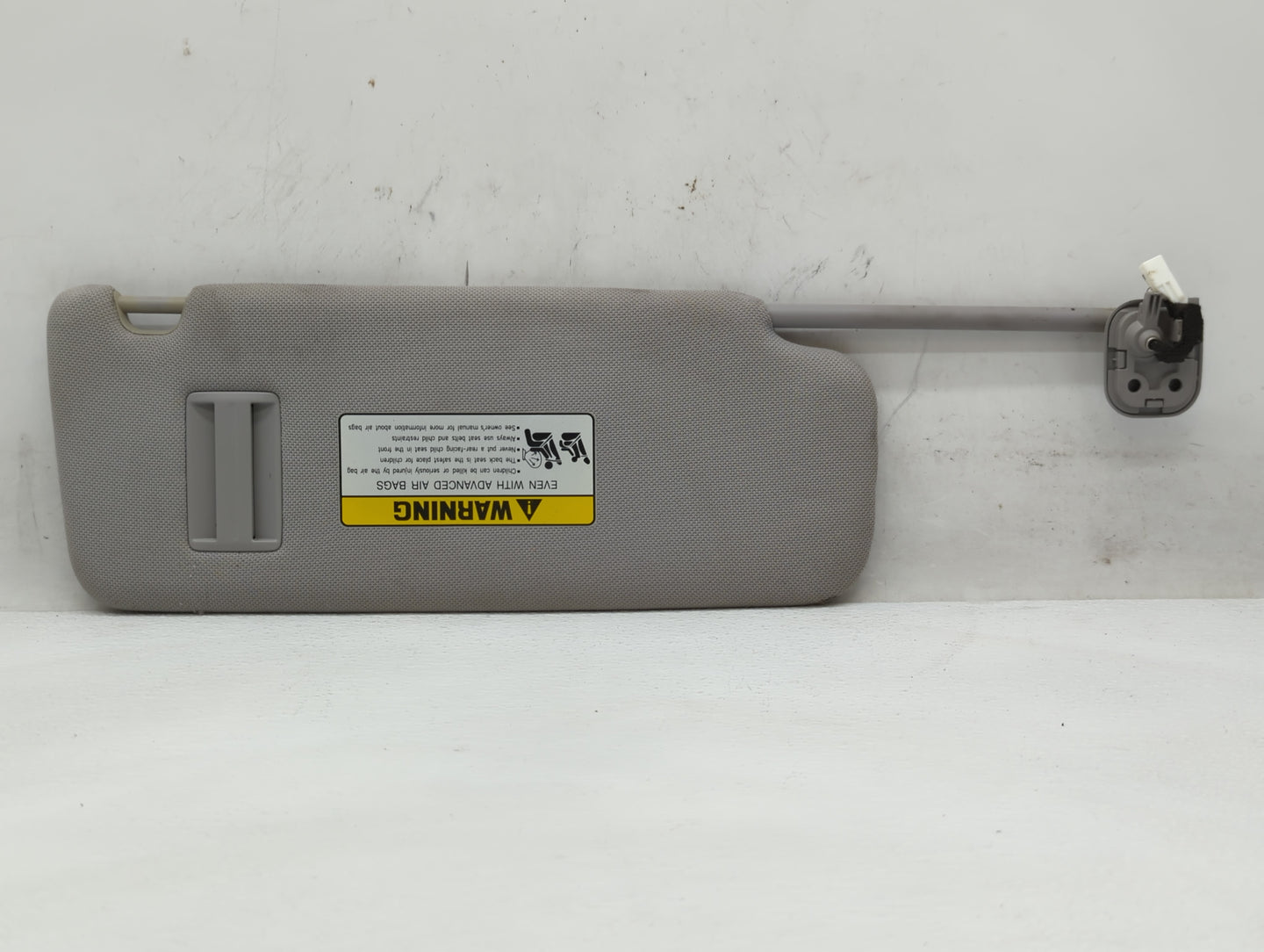 2015-2019 Hyundai Sonata Sun Visor Shade Replacement Driver Left Mirror Fits Fits 2015 2016 2017 2018 2019 OEM Used Auto Par