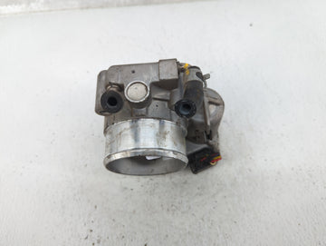 2015-2019 Hyundai Sonata Throttle Body P/N:35100-2G600 Fits Fits 2015 2016 2017 2018 2019 2020 2021 OEM Used Auto Parts