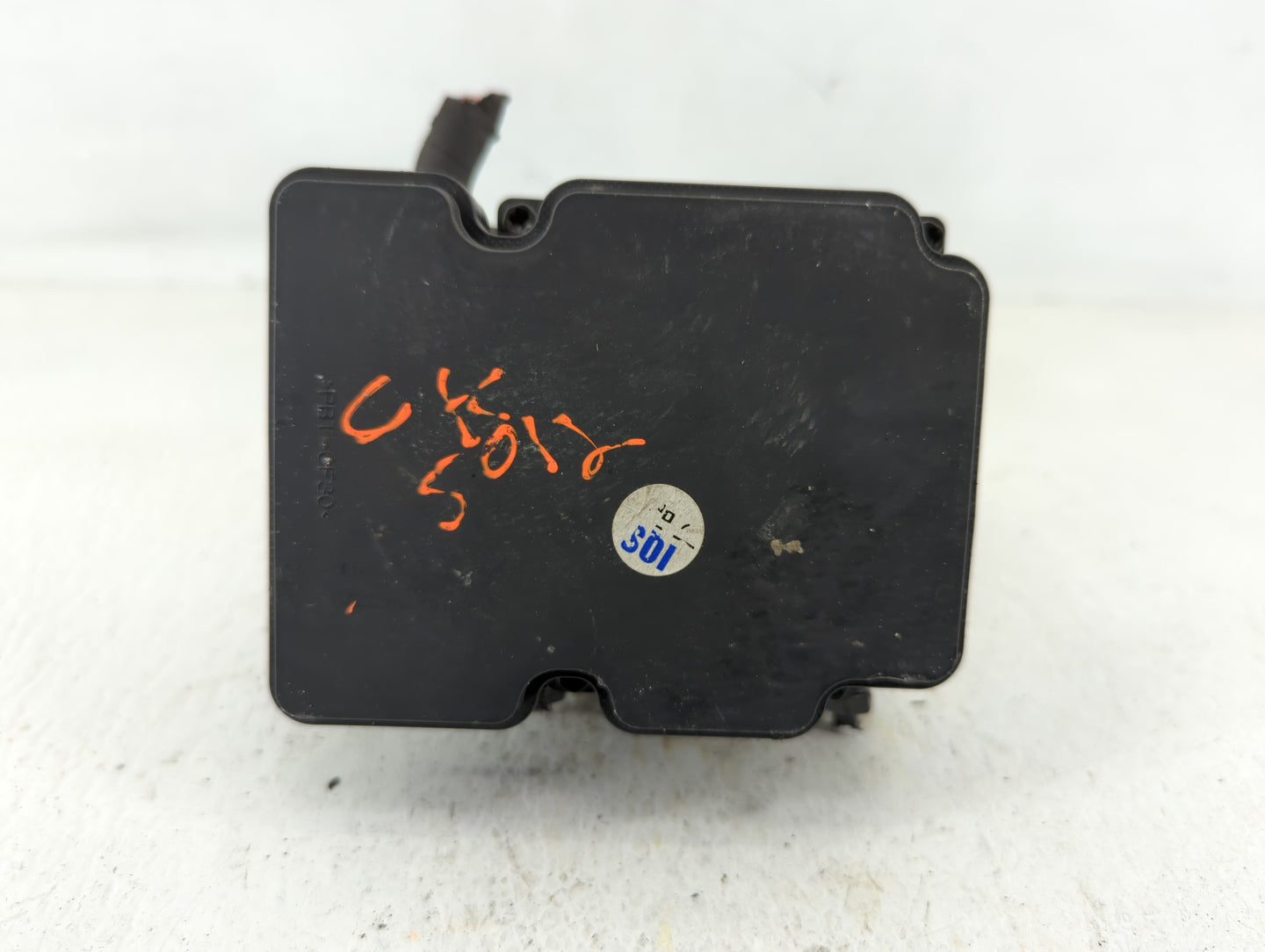 2015-2017 Hyundai Sonata ABS Pump Control Module Replacement P/N:58920-C2201 C2589-20501 Fits Fits 2015 2016 2017 OEM Used A