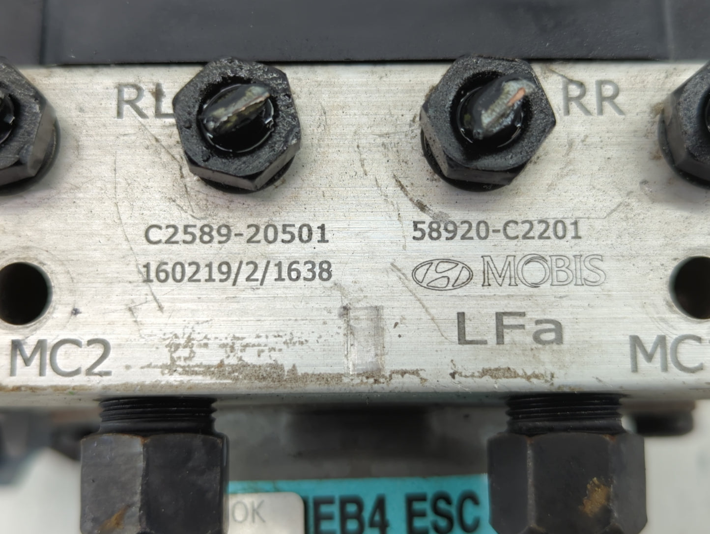 2015-2017 Hyundai Sonata ABS Pump Control Module Replacement P/N:58920-C2201 C2589-20501 Fits Fits 2015 2016 2017 OEM Used A