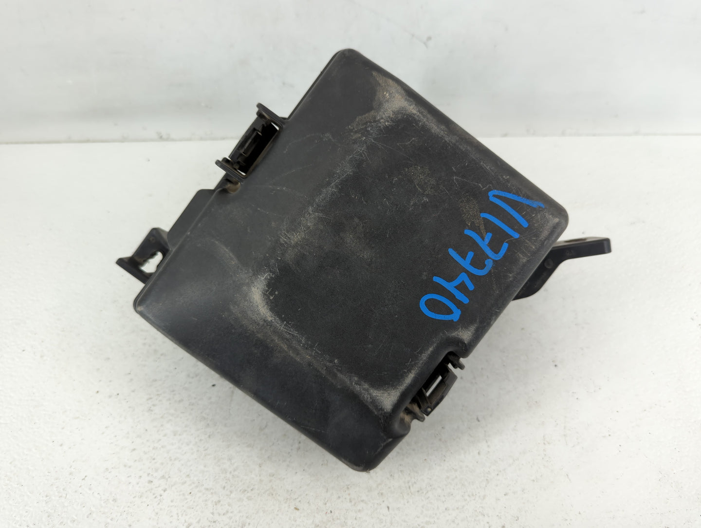 2016-2017 Hyundai Sonata Fusebox Fuse Box Panel Relay Module P/N:91950-C1820 Fits Fits 2016 2017 OEM Used Auto Parts - Oemus