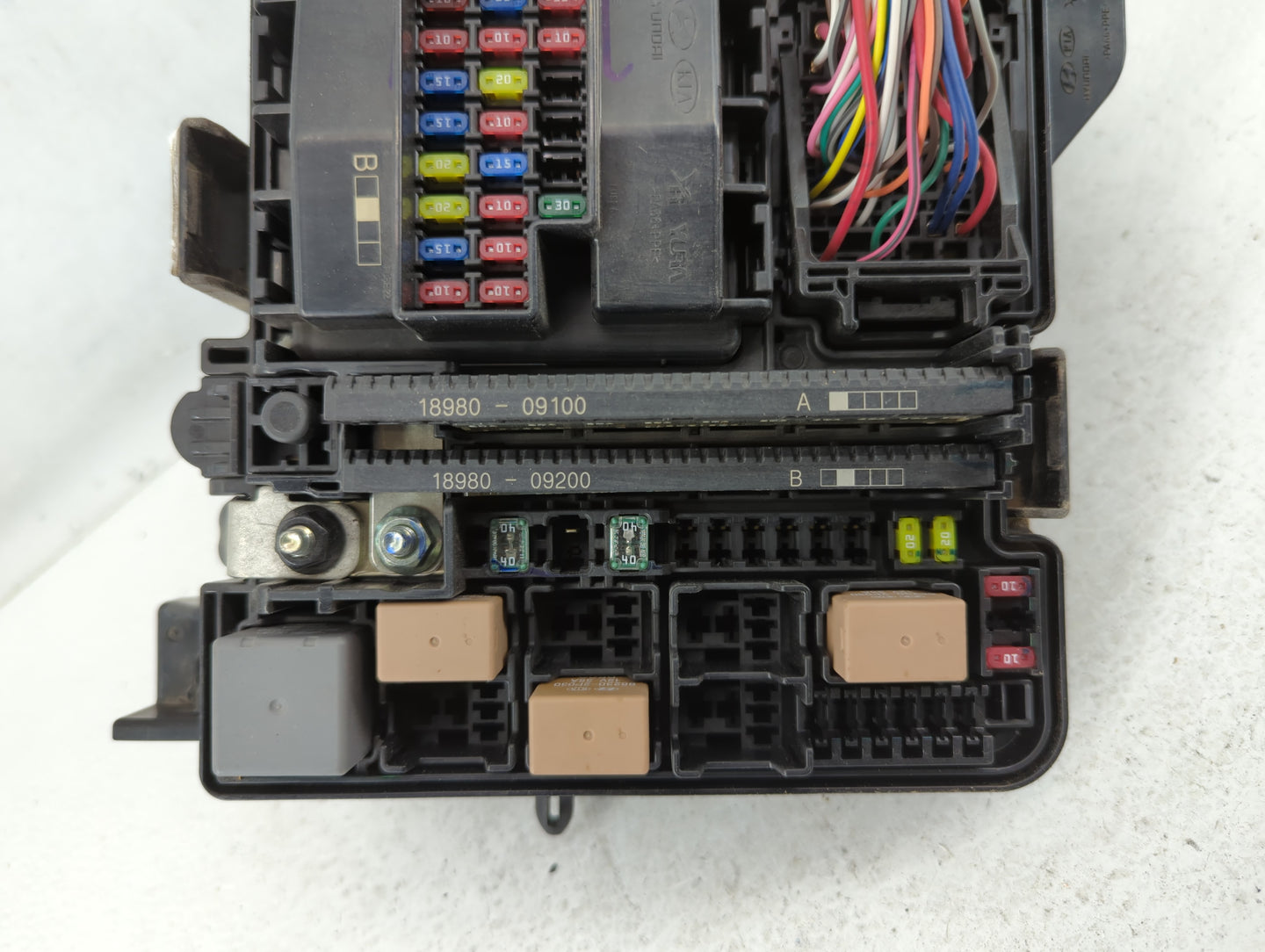 2016-2017 Hyundai Sonata Fusebox Fuse Box Panel Relay Module P/N:91950-C1820 Fits Fits 2016 2017 OEM Used Auto Parts - Oemus
