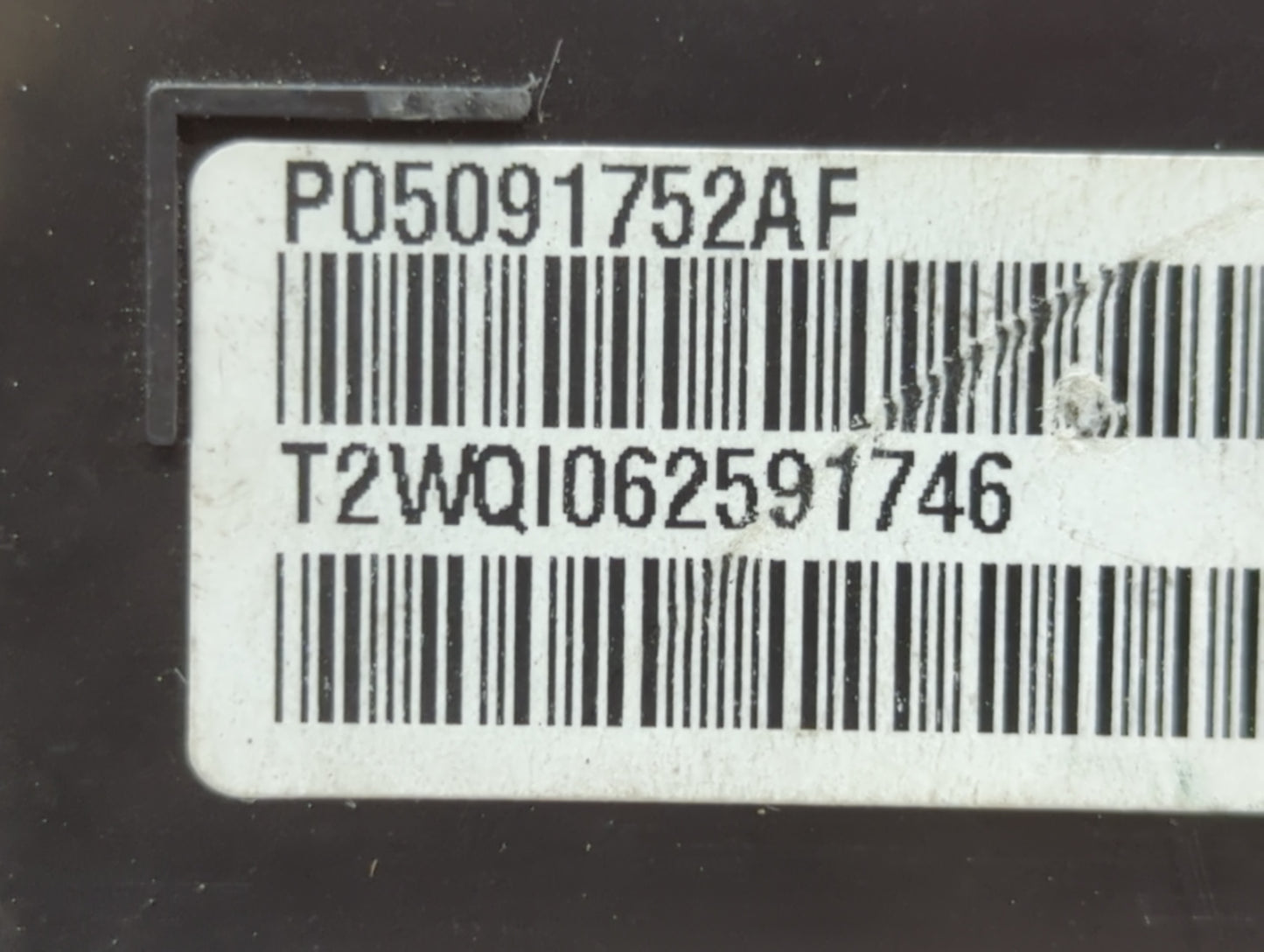 2016-2017 Hyundai Sonata Instrument Cluster Speedometer Gauges P/N:P05091752AF Fits Fits 2016 2017 OEM Used Auto Parts - Oem