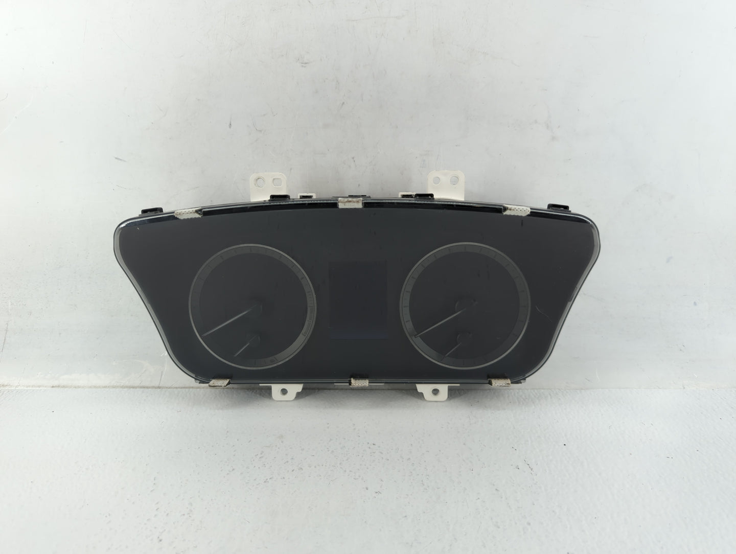 2016-2017 Hyundai Sonata Instrument Cluster Speedometer Gauges P/N:94001-C2200 Fits Fits 2016 2017 OEM Used Auto Parts - Oem