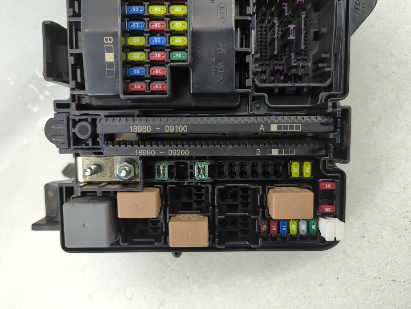 2016-2017 Hyundai Sonata Fusebox Fuse Box Panel Relay Module P/N:91950-C1820 Fits Fits 2016 2017 OEM Used Auto Parts - Oemus